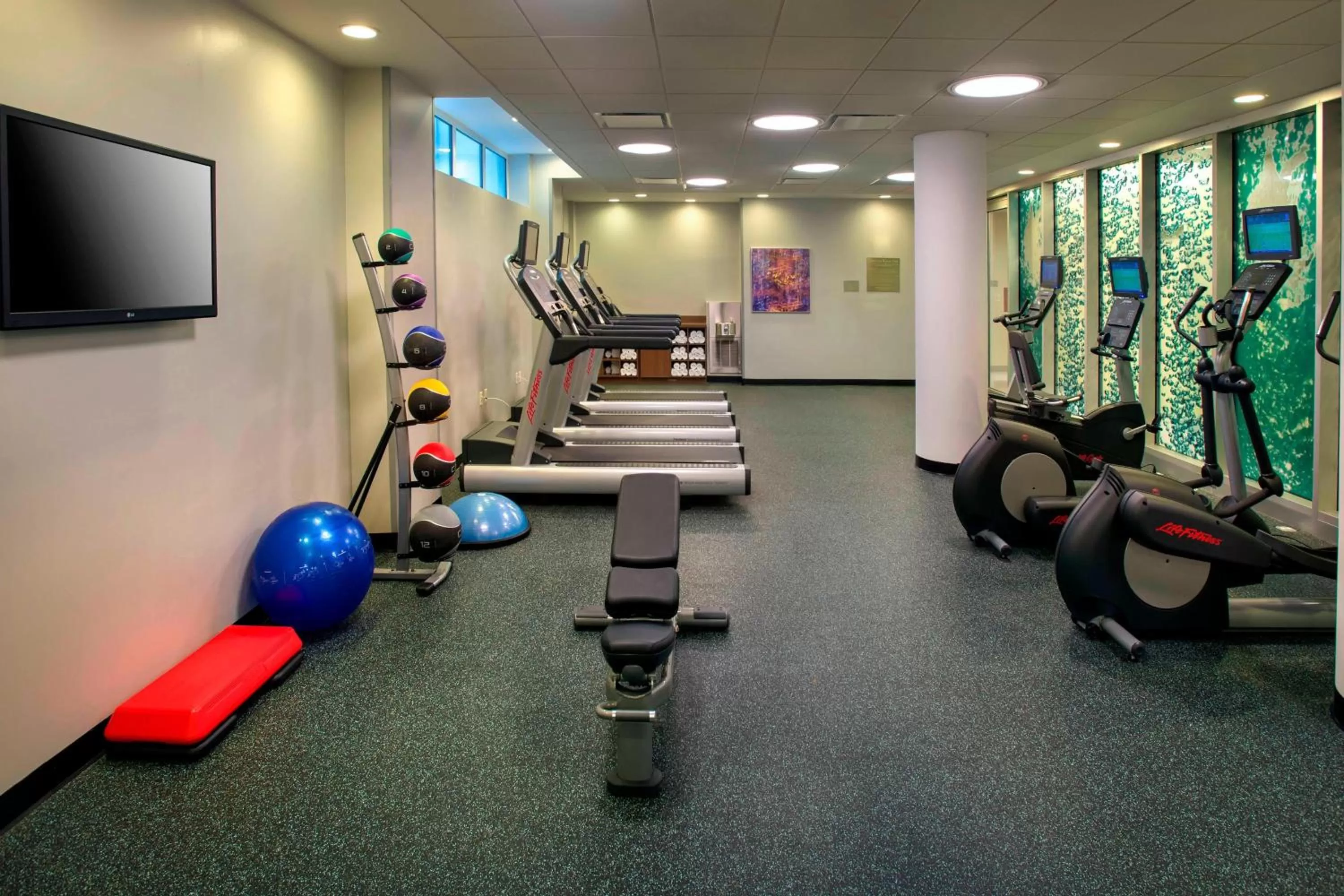 Fitness centre/facilities in SpringHill Suites by Marriott New York Midtown Manhattan/Fifth Avenue