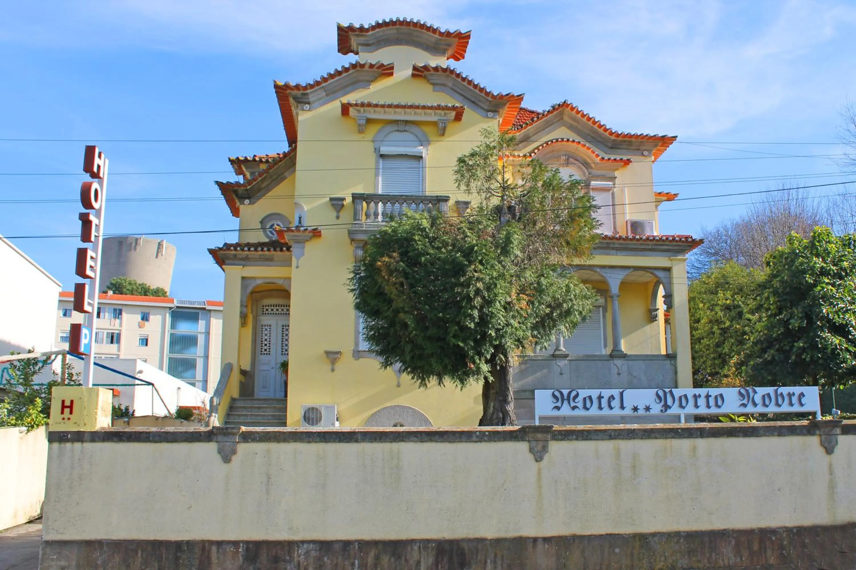 Facade/entrance in Hotel Porto Nobre