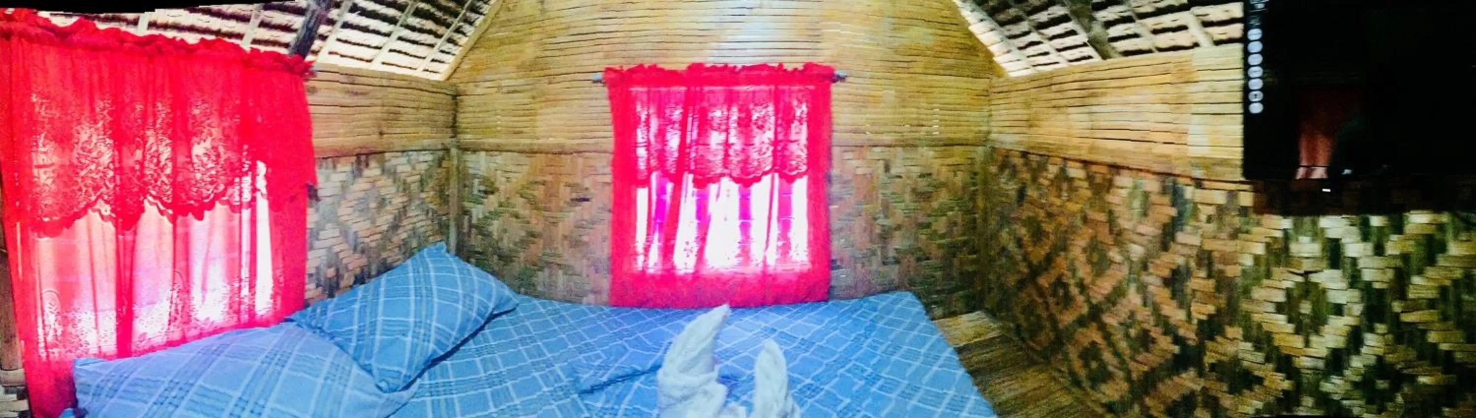 Bed in Gaea's Apartments