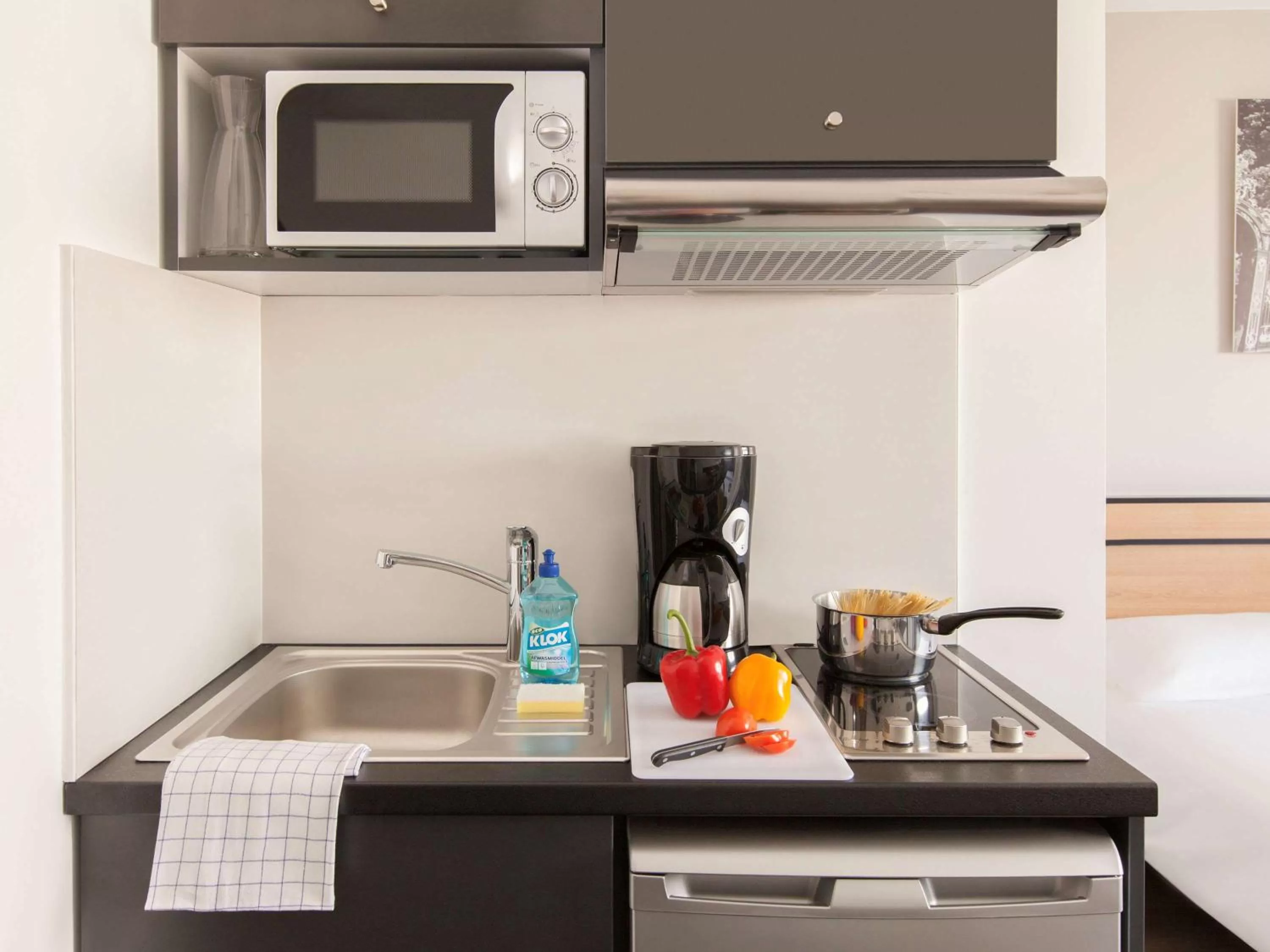 Photo of the whole room in Aparthotel Adagio Access Nancy Centre