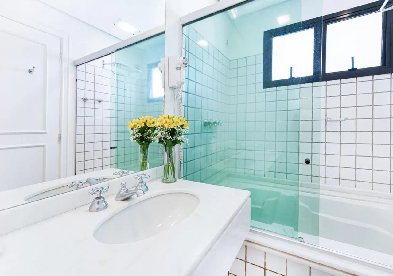 Bathroom in Hotel Nacional Inn Cambuí Campinas Residence
