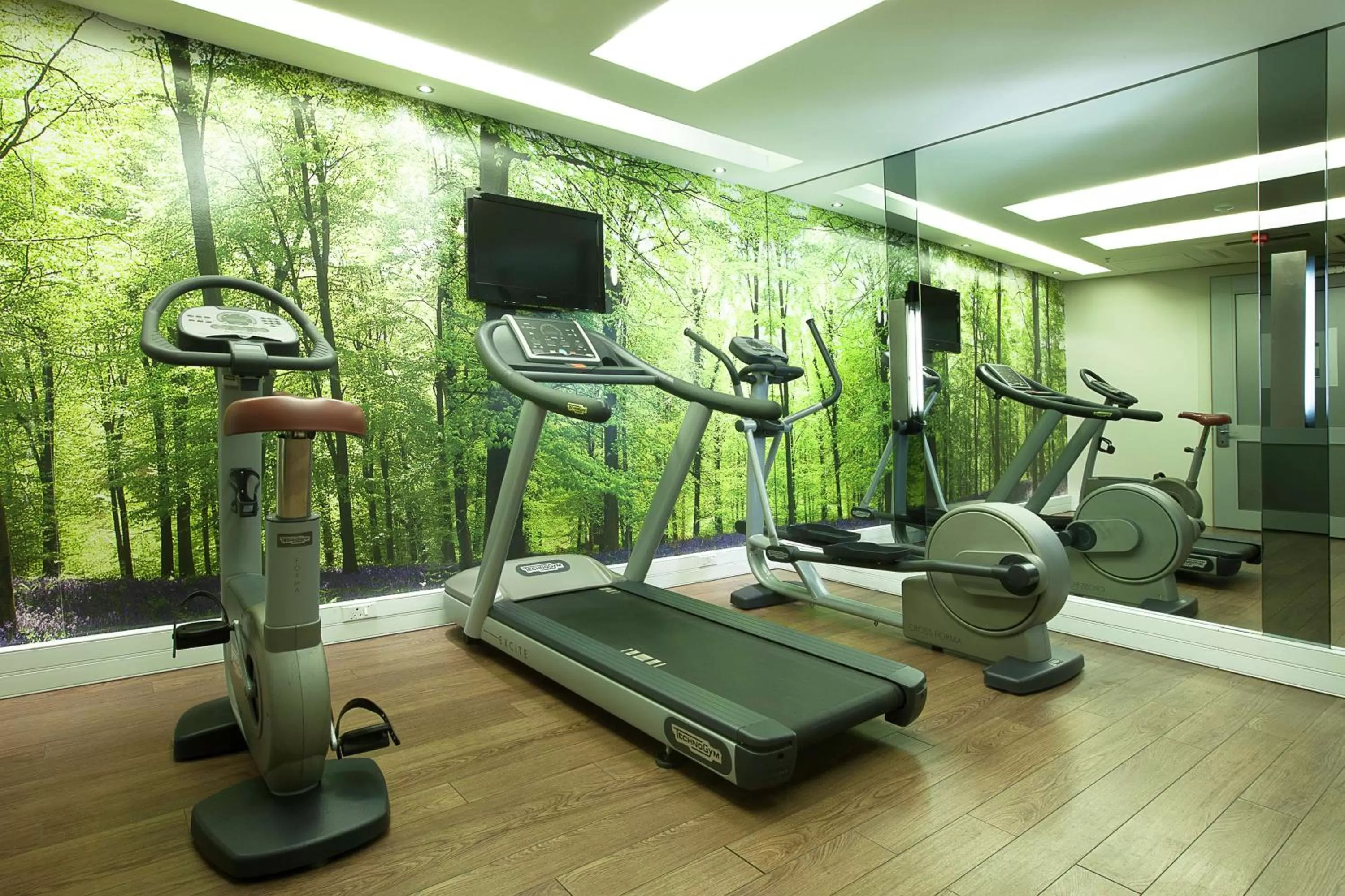 Fitness centre/facilities in DoubleTree by Hilton Cape Town Upper Eastside