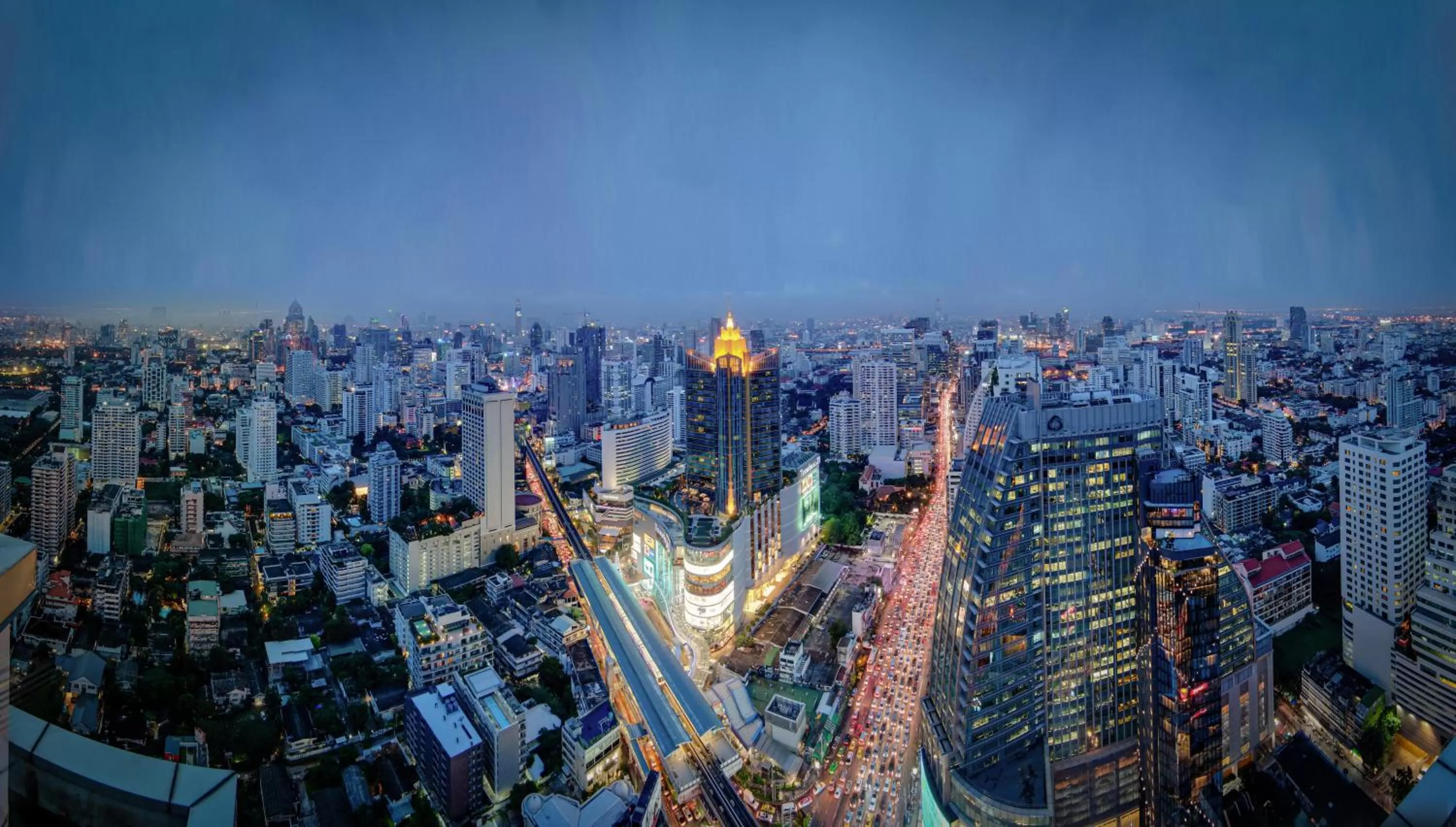 City view in Grande Centre Point Hotel Terminal21