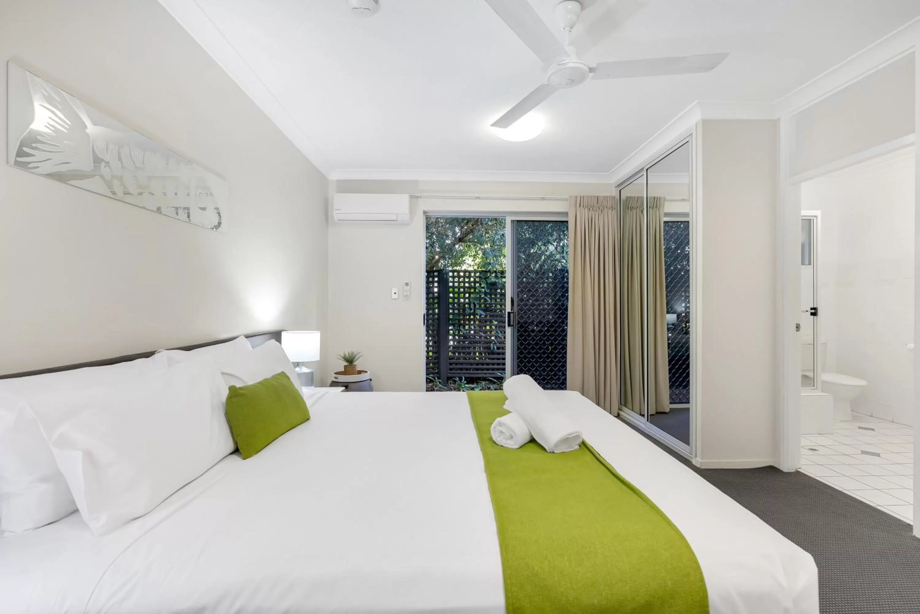 Property building, Bed in Sarayi Boutique Hotel