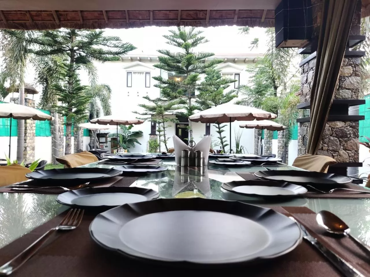 Restaurant/Places to Eat in The Corbett Jungle By JitaInn