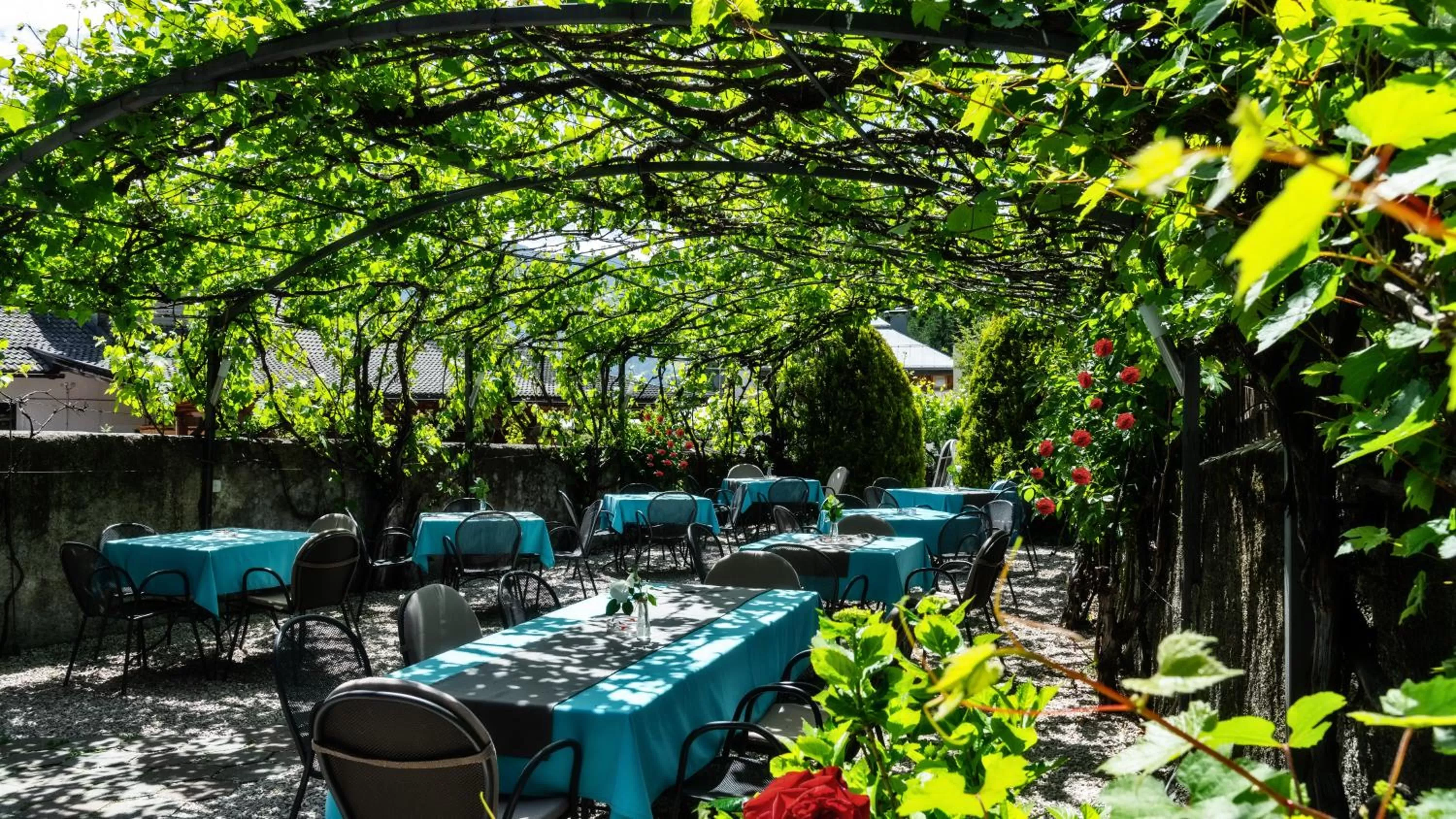 Restaurant/places to eat in Hotel Villa Mayr Rooms & Suites