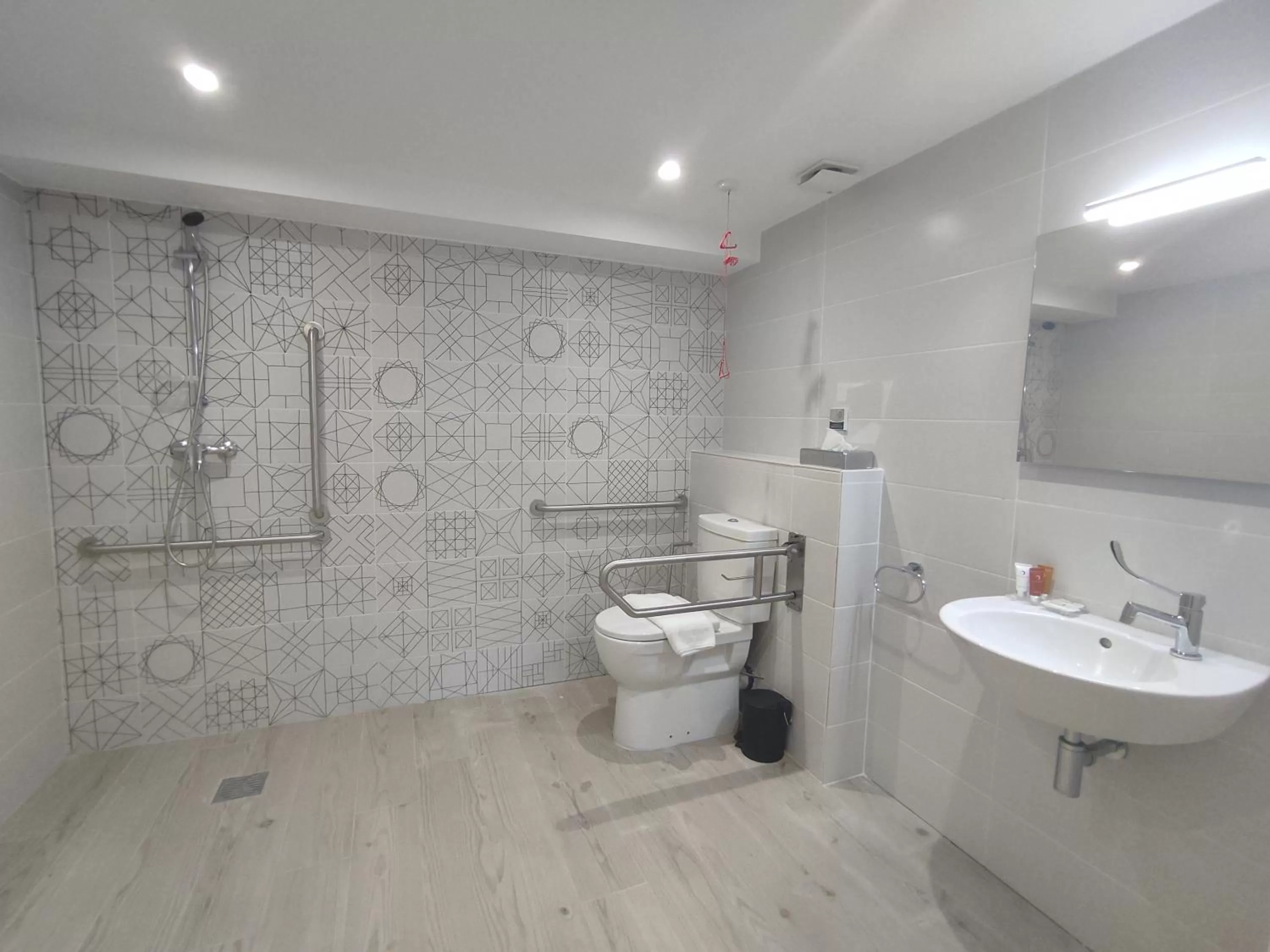 Bathroom in The G Hotel by JL