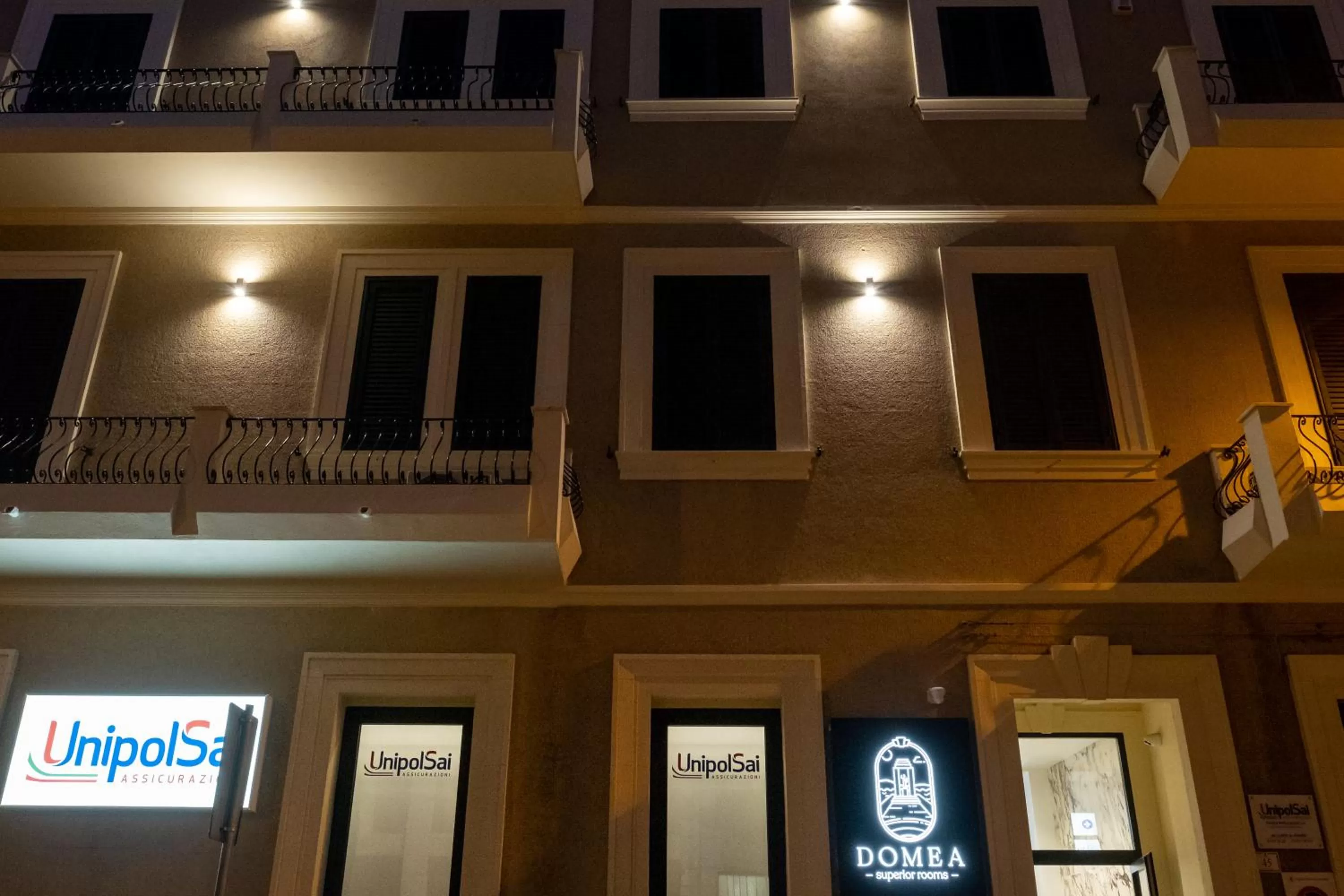 Property building in Domea Superior Rooms Bed and Breakfast