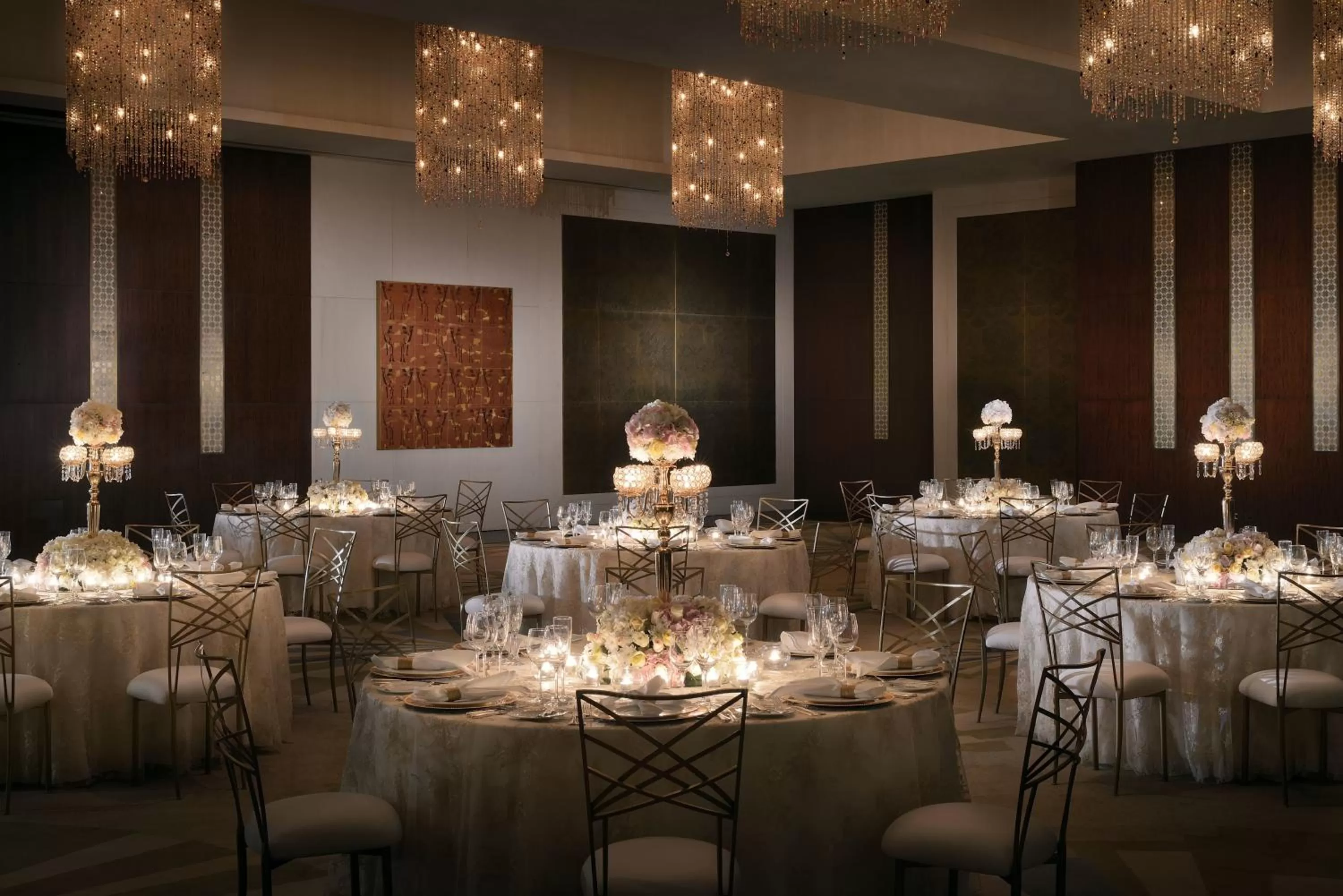 Restaurant/places to eat in The H Dubai