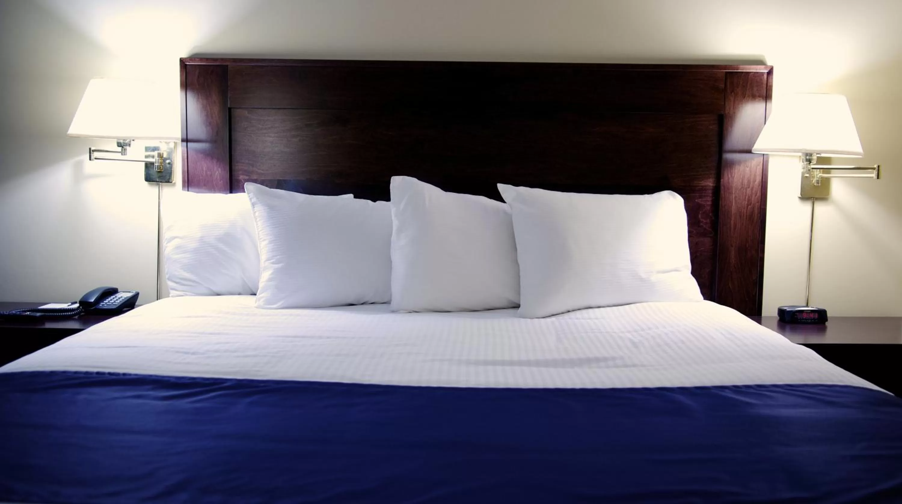 Bed in St Christopher's Hotel