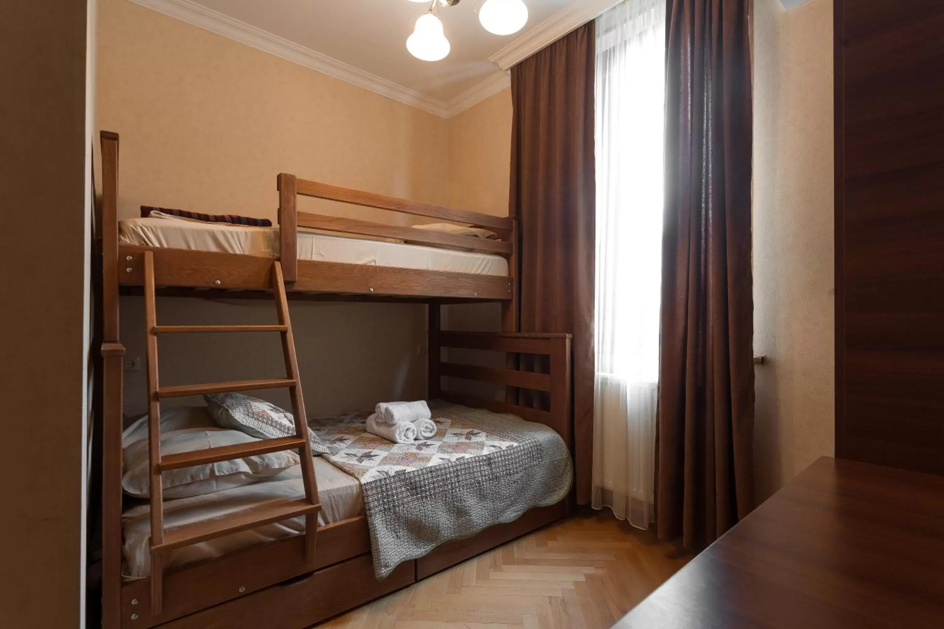 Budget Triple Room in Heyvany Budget Triple Room in Heyvany