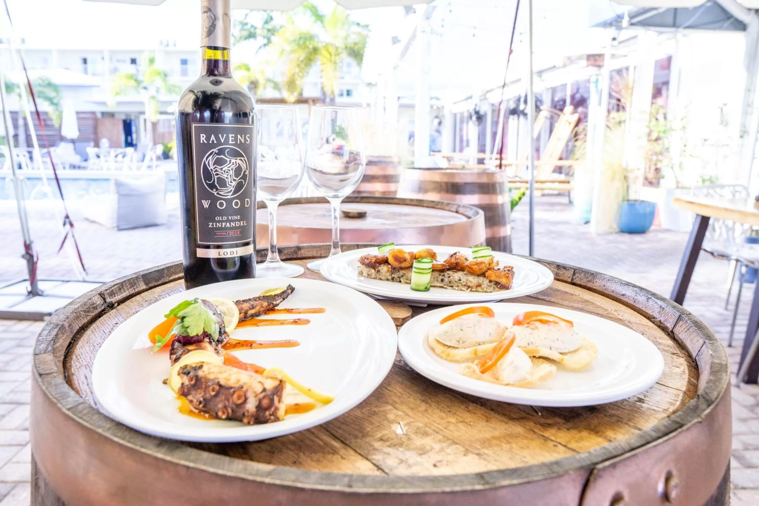 Food and drinks in Skipjack Resort & Marina