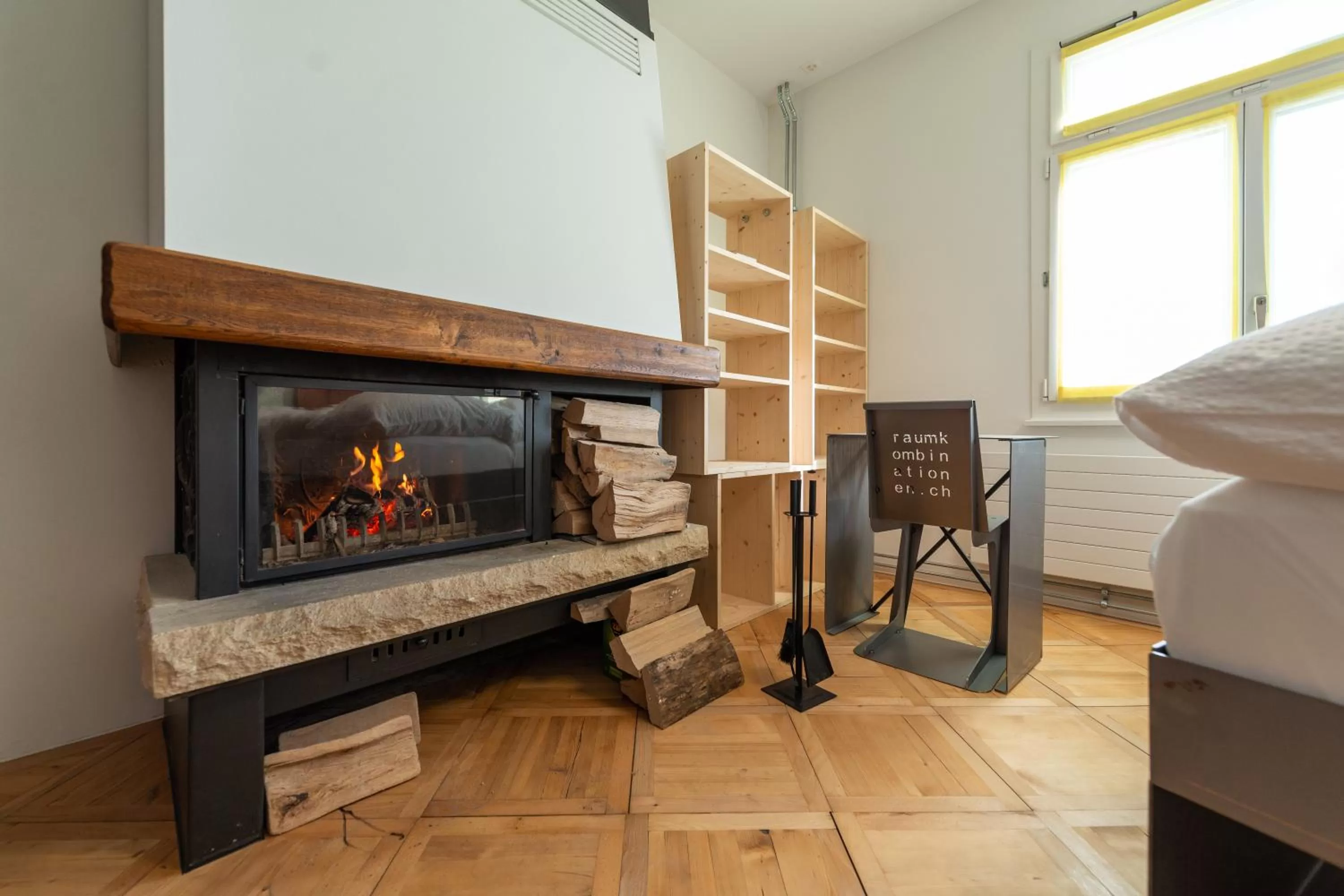 Decorative detail, Bed in Boutique Hotel BS16 before Bern City Parking gratis