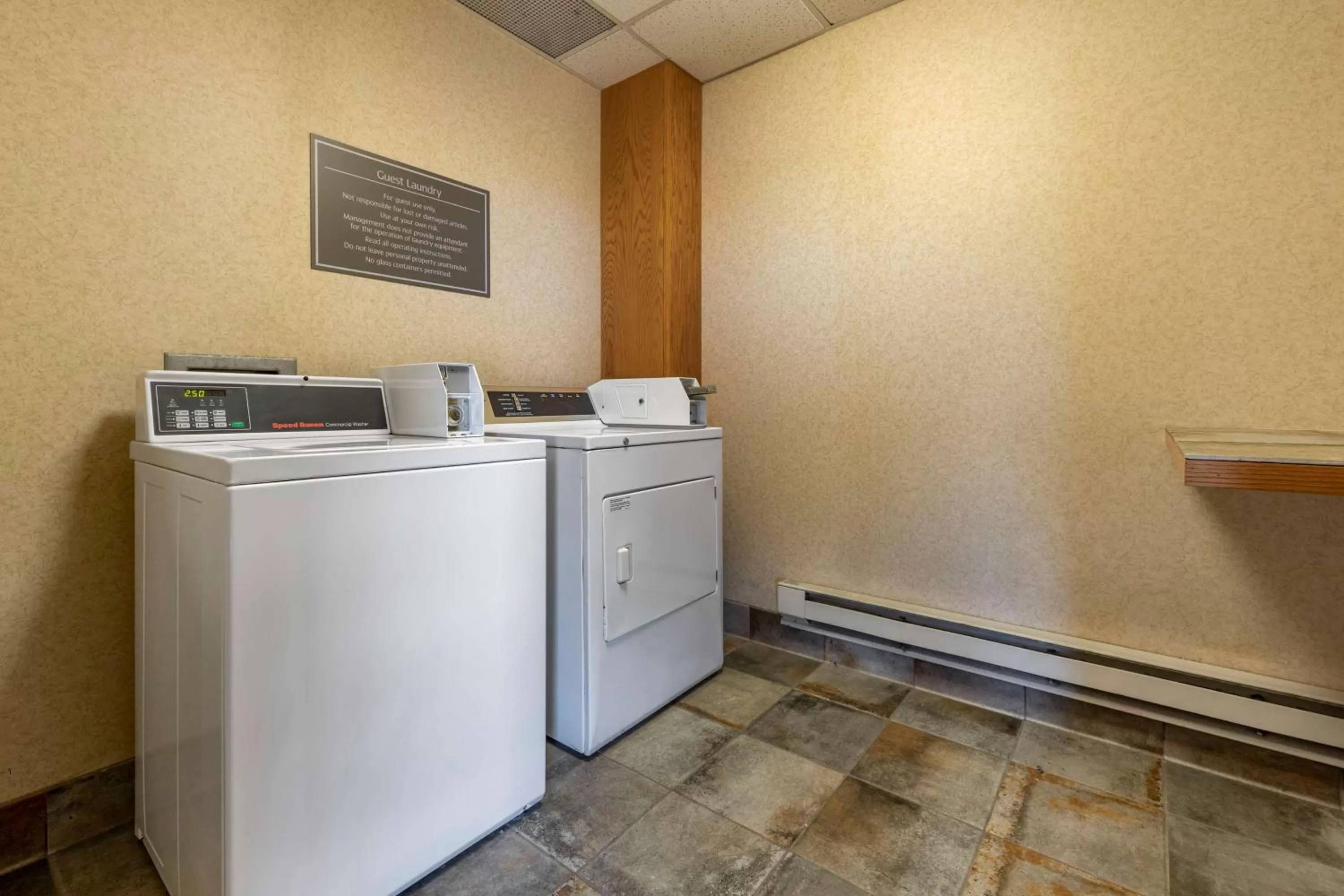 laundry in Best Western Plus Chelsea Hotel