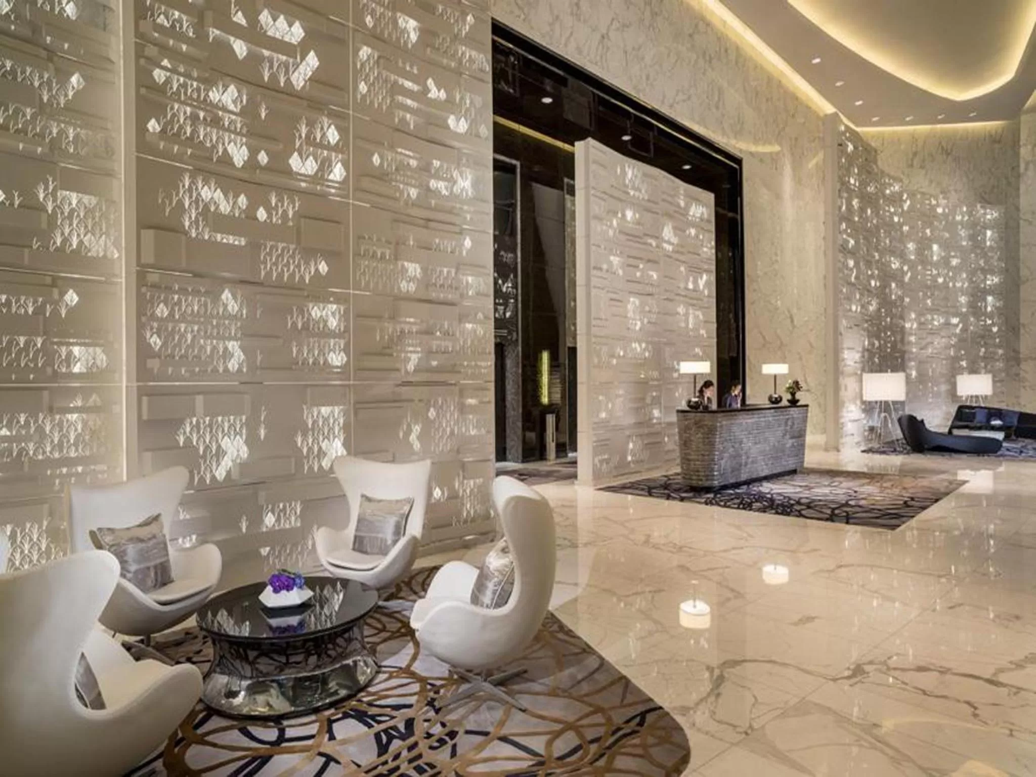 Lobby or reception in Four Seasons Hotel Guangzhou