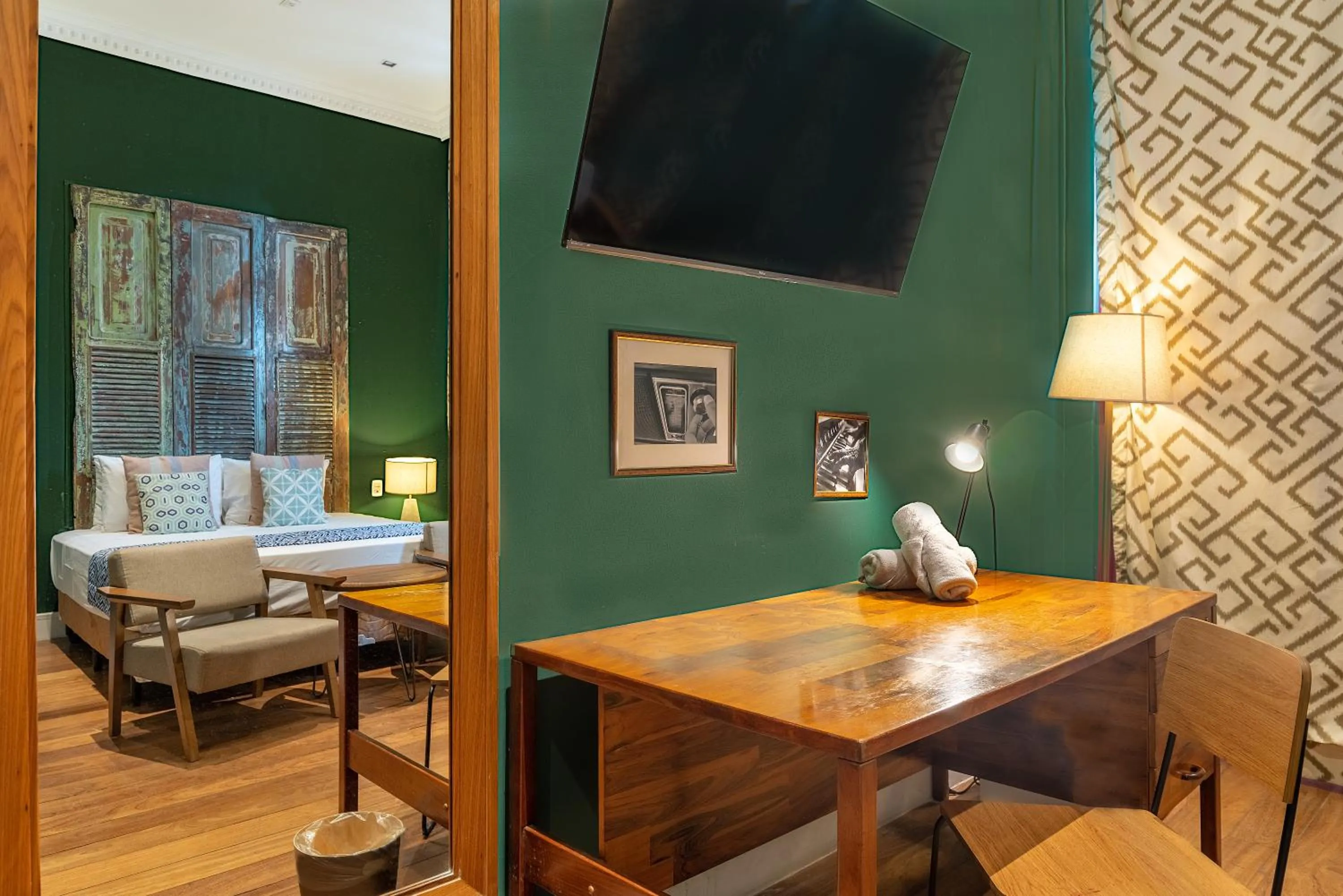 TV and multimedia in Selina Lapa Rio de Janeiro