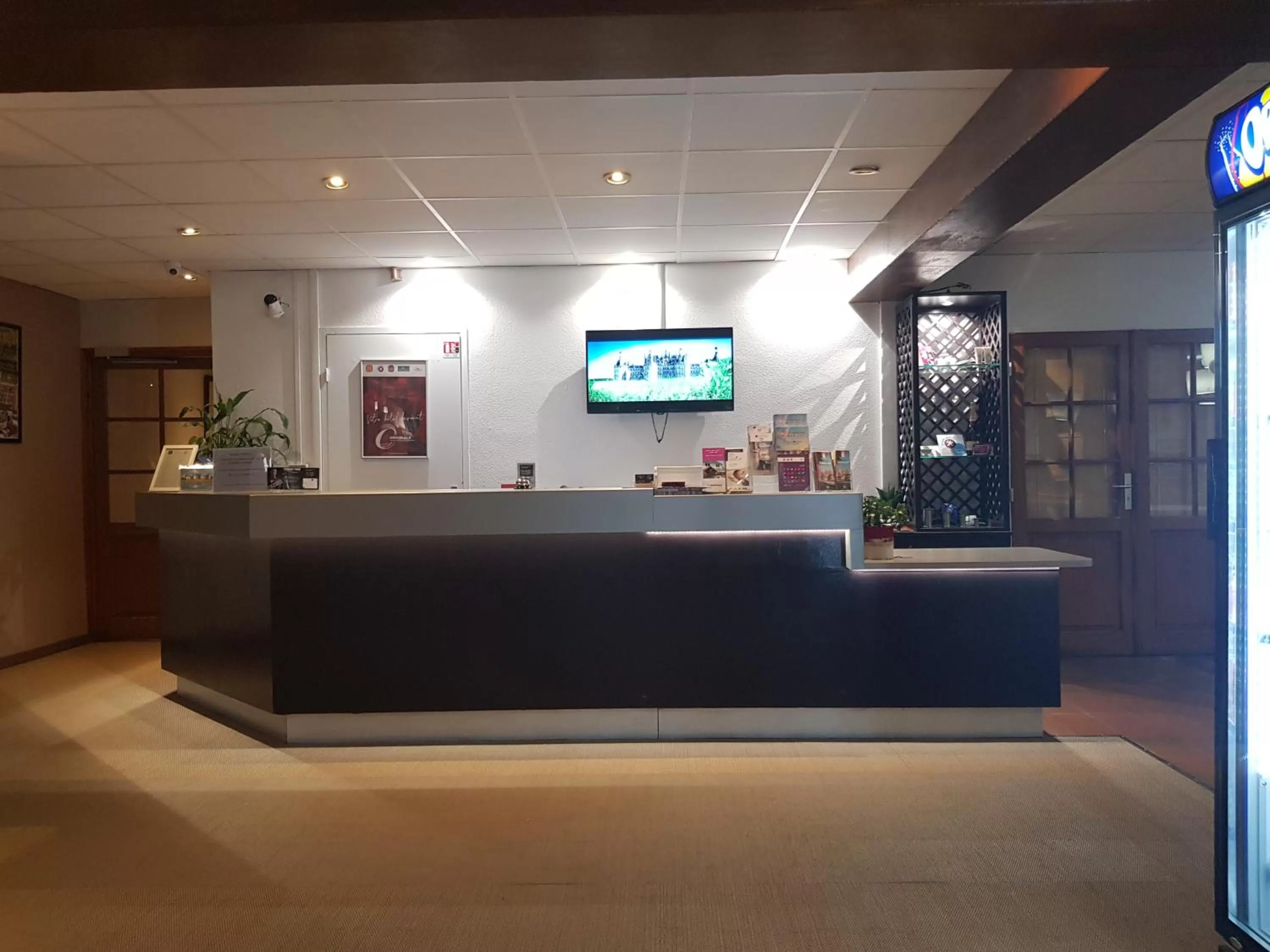 Lobby or reception in IKAR - Fasthotel Blois