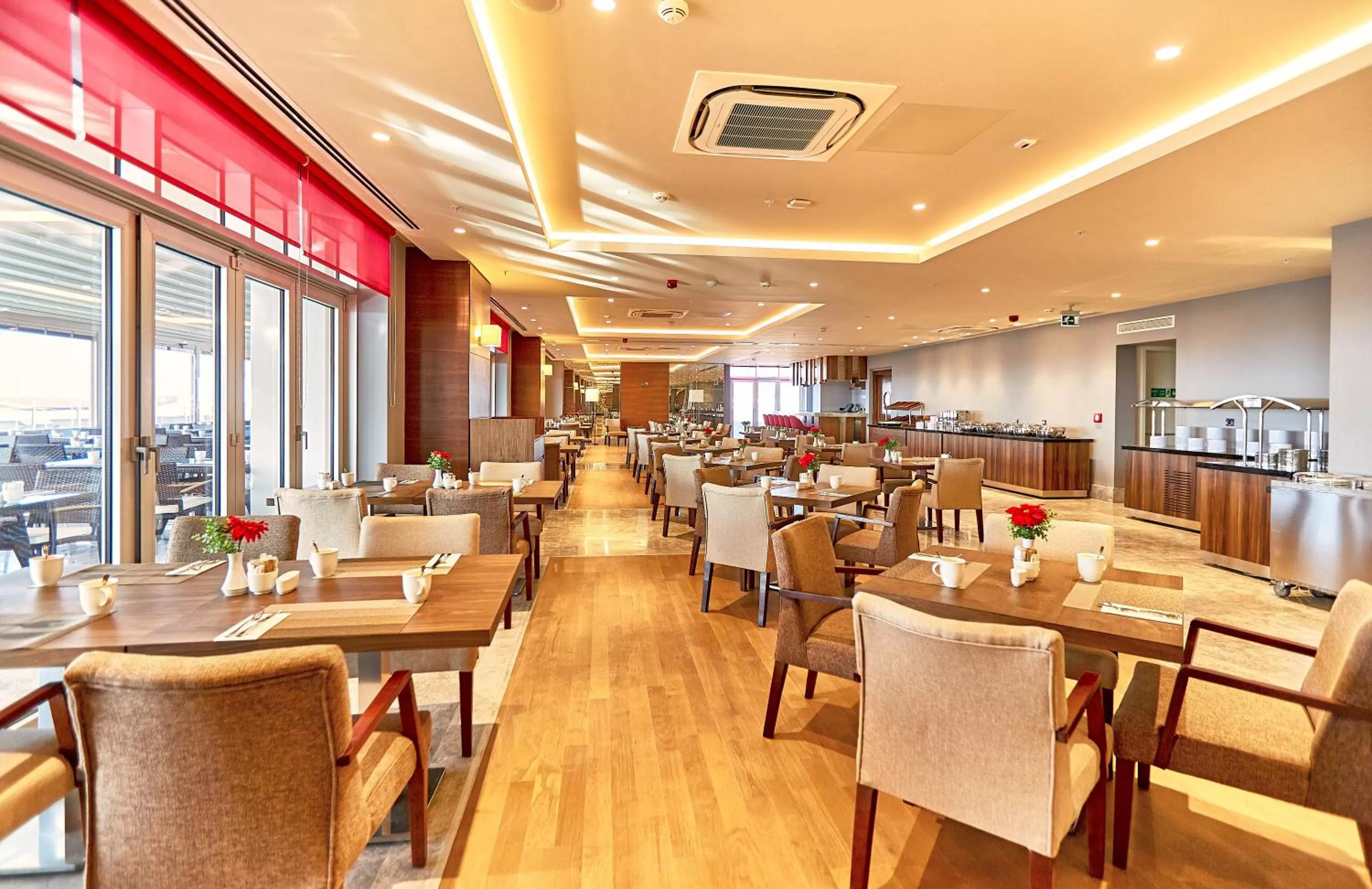 Restaurant/places to eat in Tuyap Palas