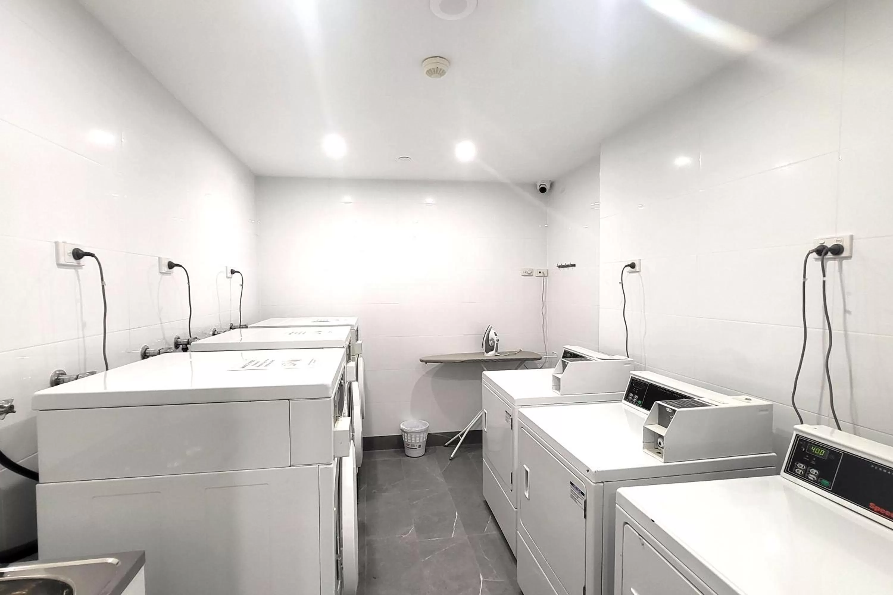 laundry in ibis Styles Kingsgate Hotel