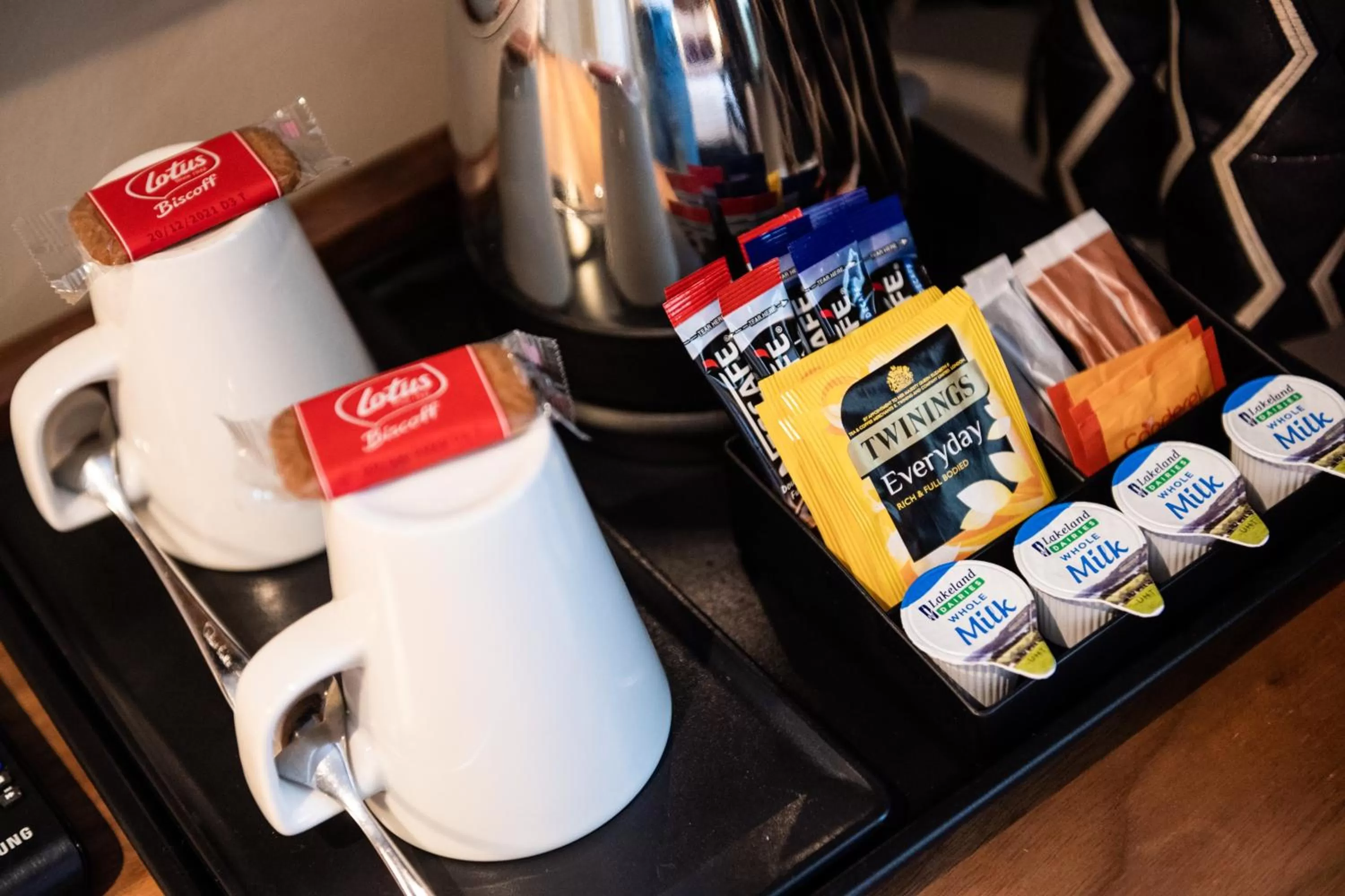 Coffee/tea facilities in Miller & Carter Brighton by Innkeeper's Collection