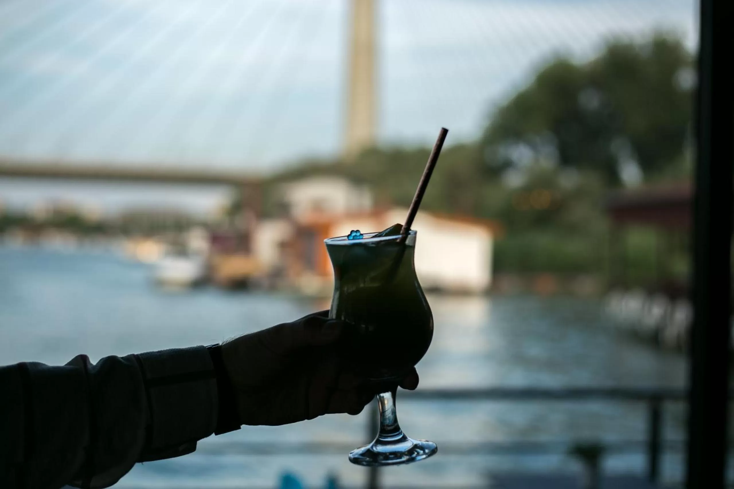 Alcoholic drinks in FLOW