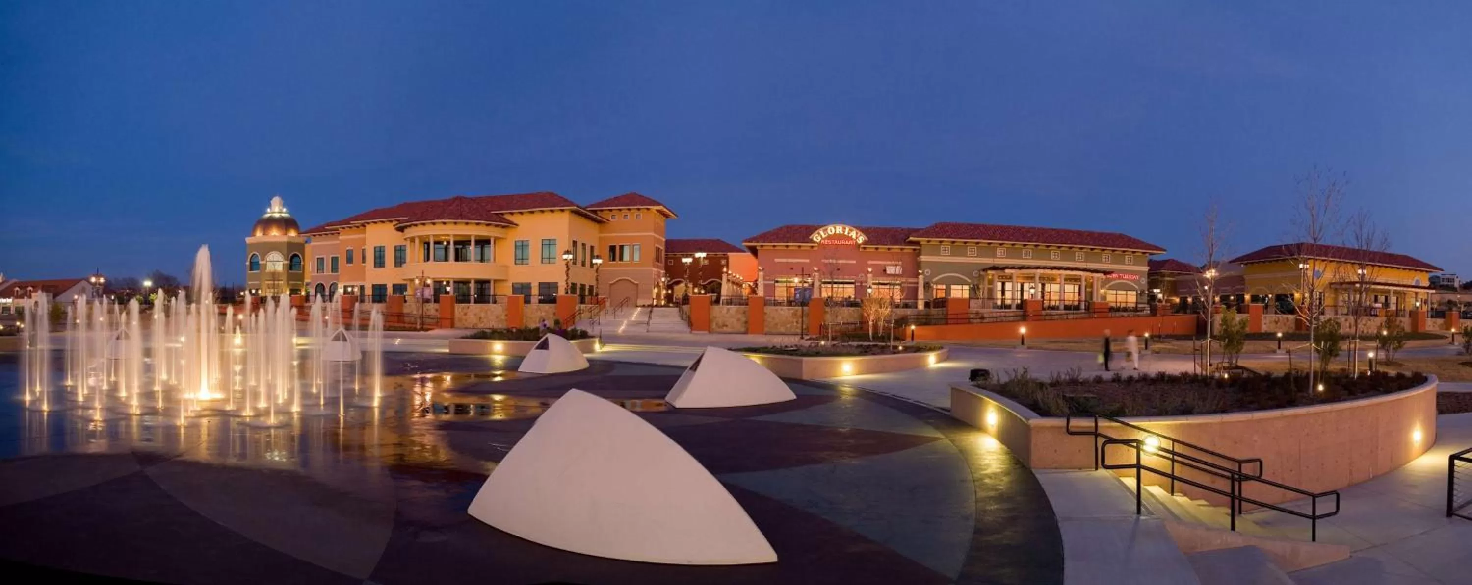 Property building in Hilton Dallas/Rockwall Lakefront Hotel