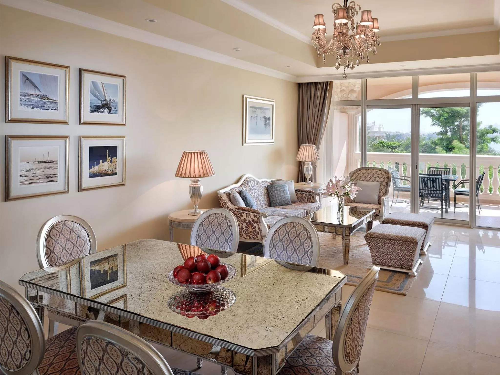 Living room in Kempinski Hotel & Residences Palm Jumeirah