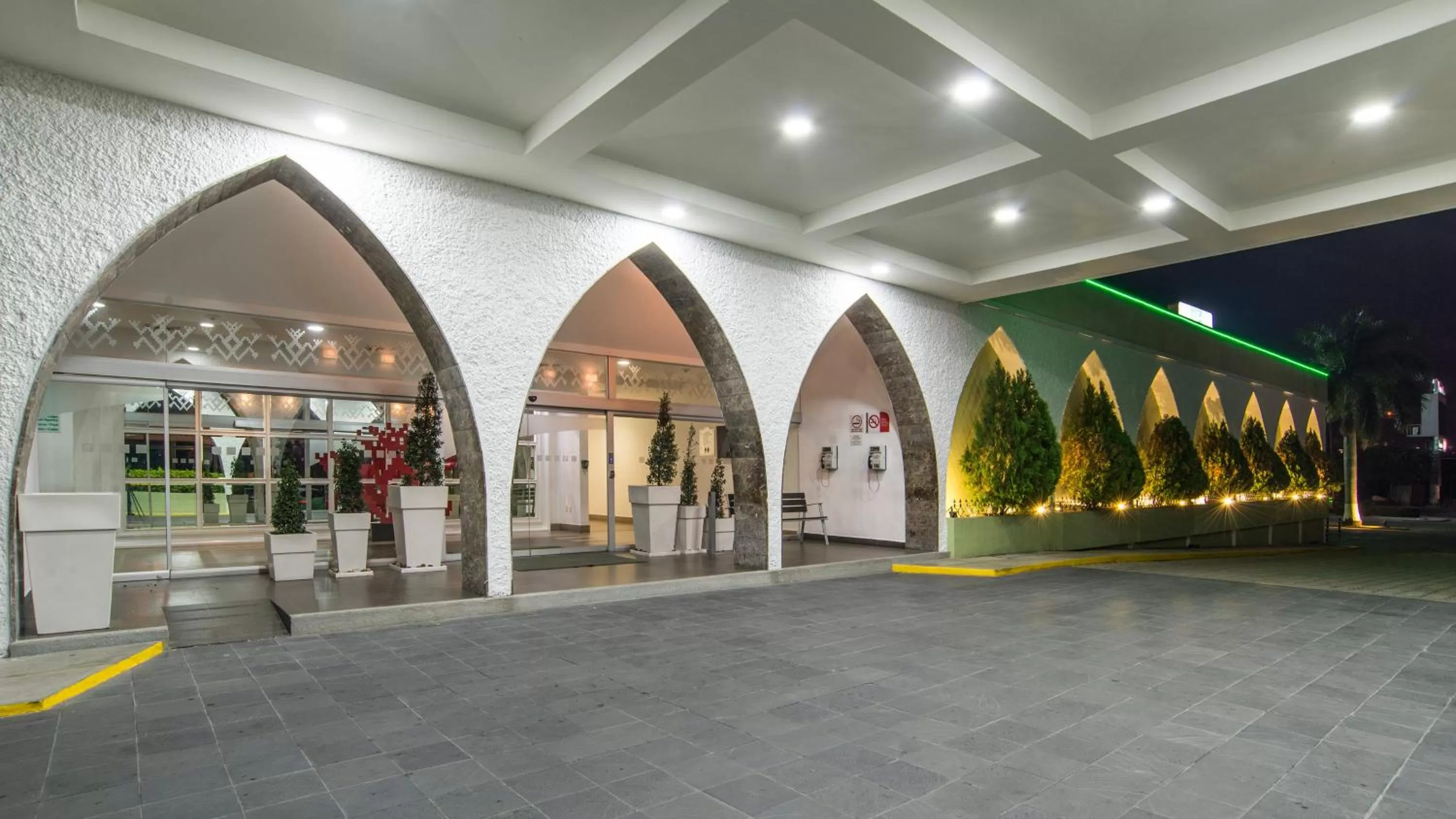 Property building in Holiday Inn Tuxtla Gutierrez by IHG