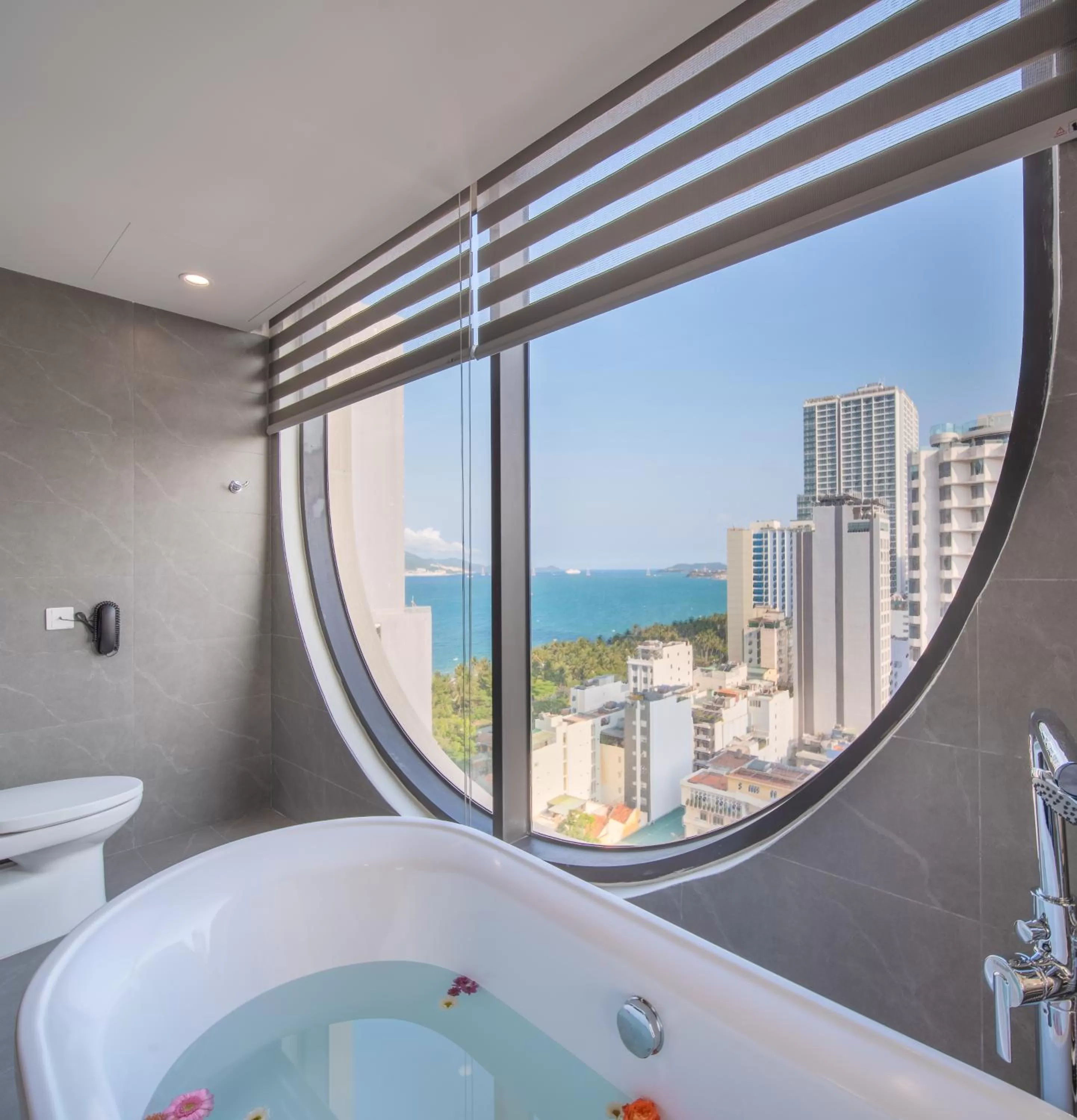 Bath in Grand Tourane Nha Trang Hotel