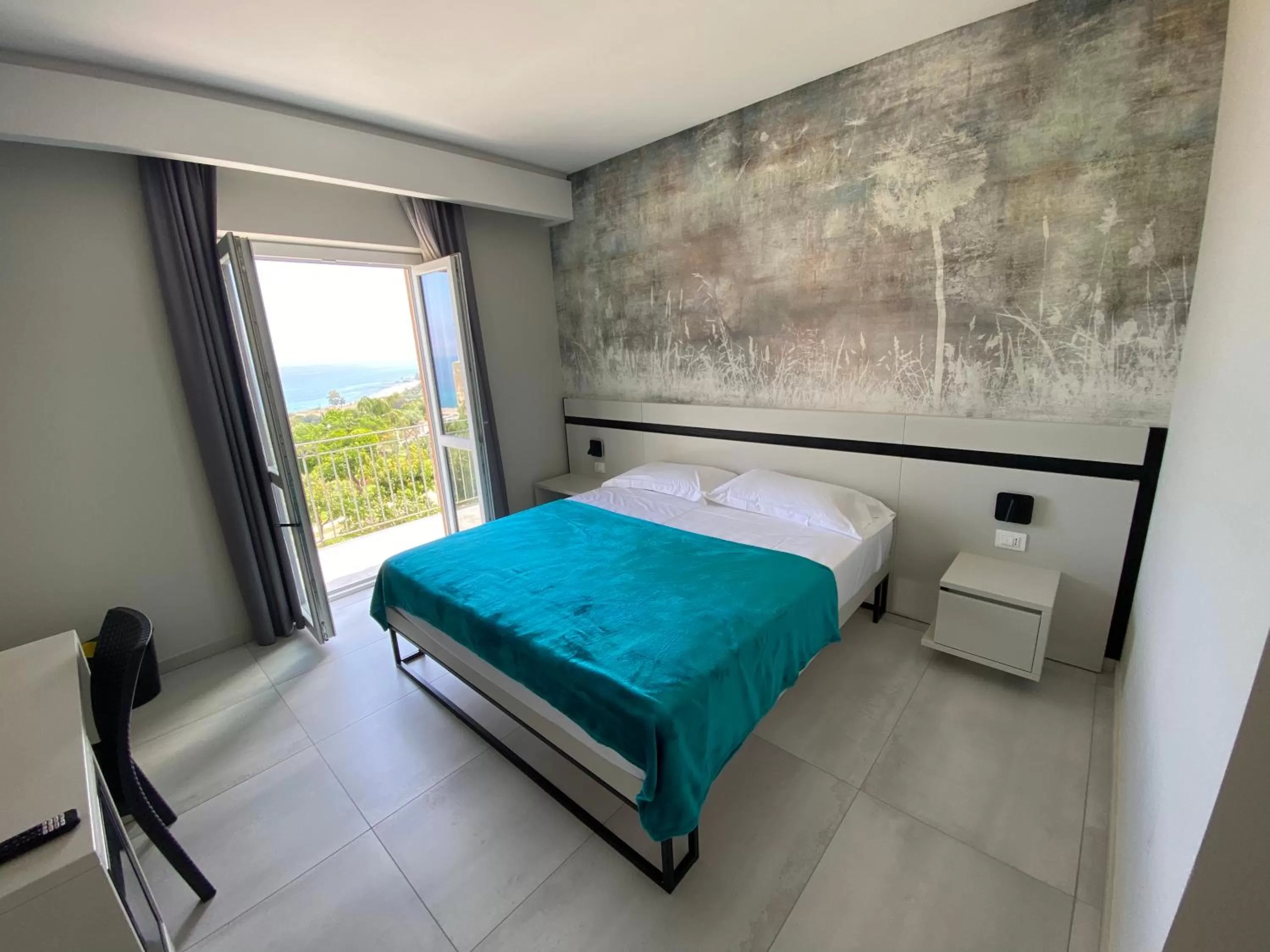 Bed in Aether Suites Tropea - Free Private Parking