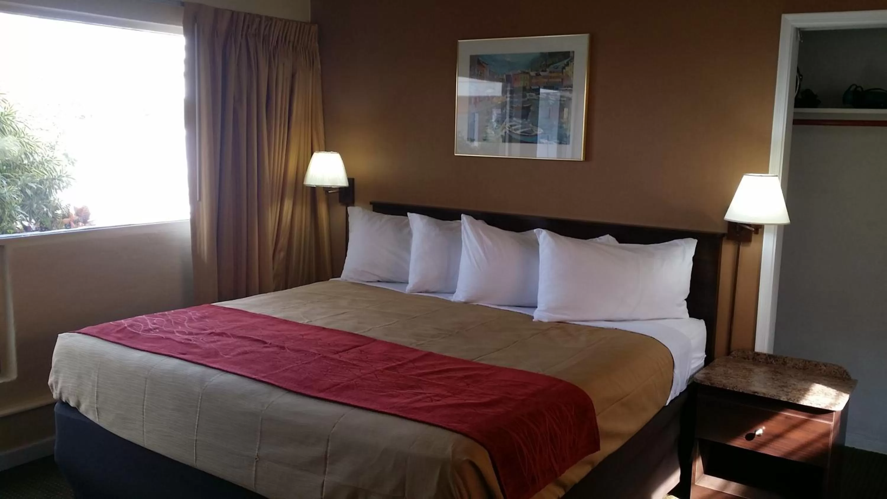 Bed in The Palms On Ocean