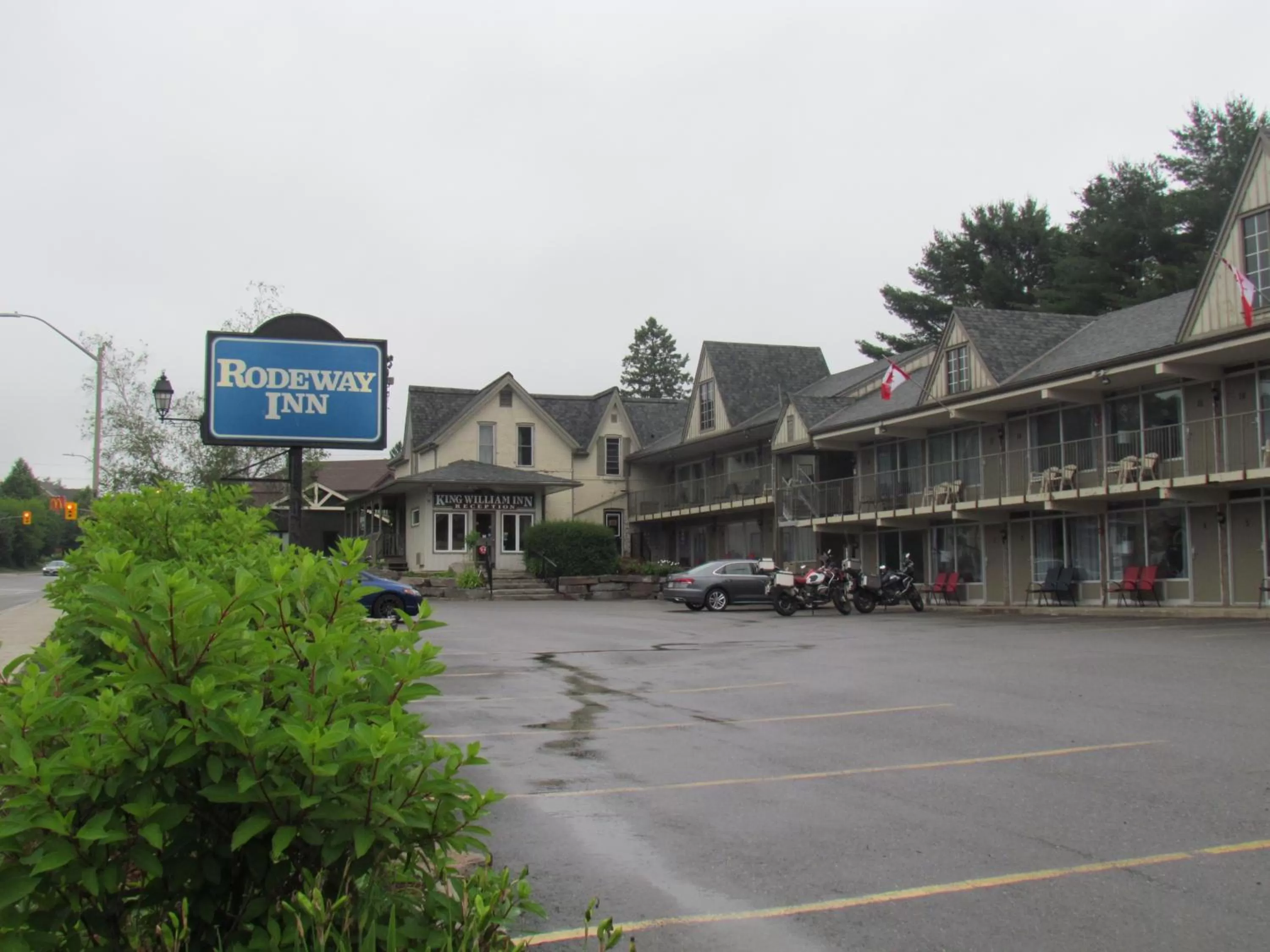 Property building in Rodeway Inn King William