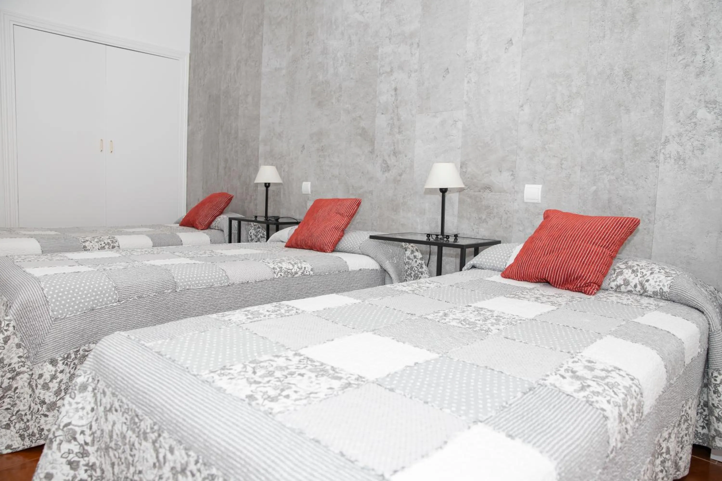 Photo of the whole room, Bed in Hostal Tokio