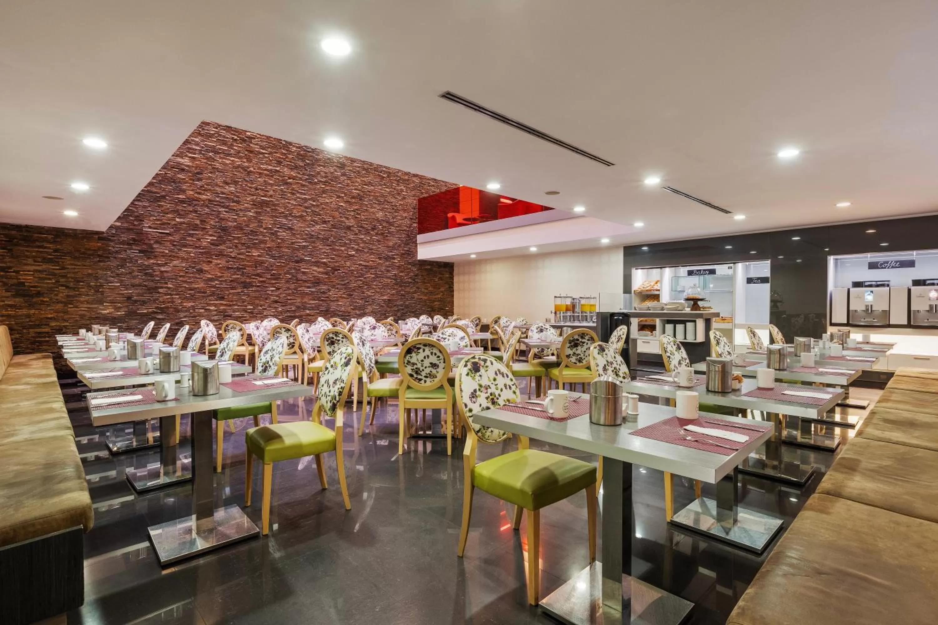 Restaurant/places to eat in Eurostars Palazzo Zichy