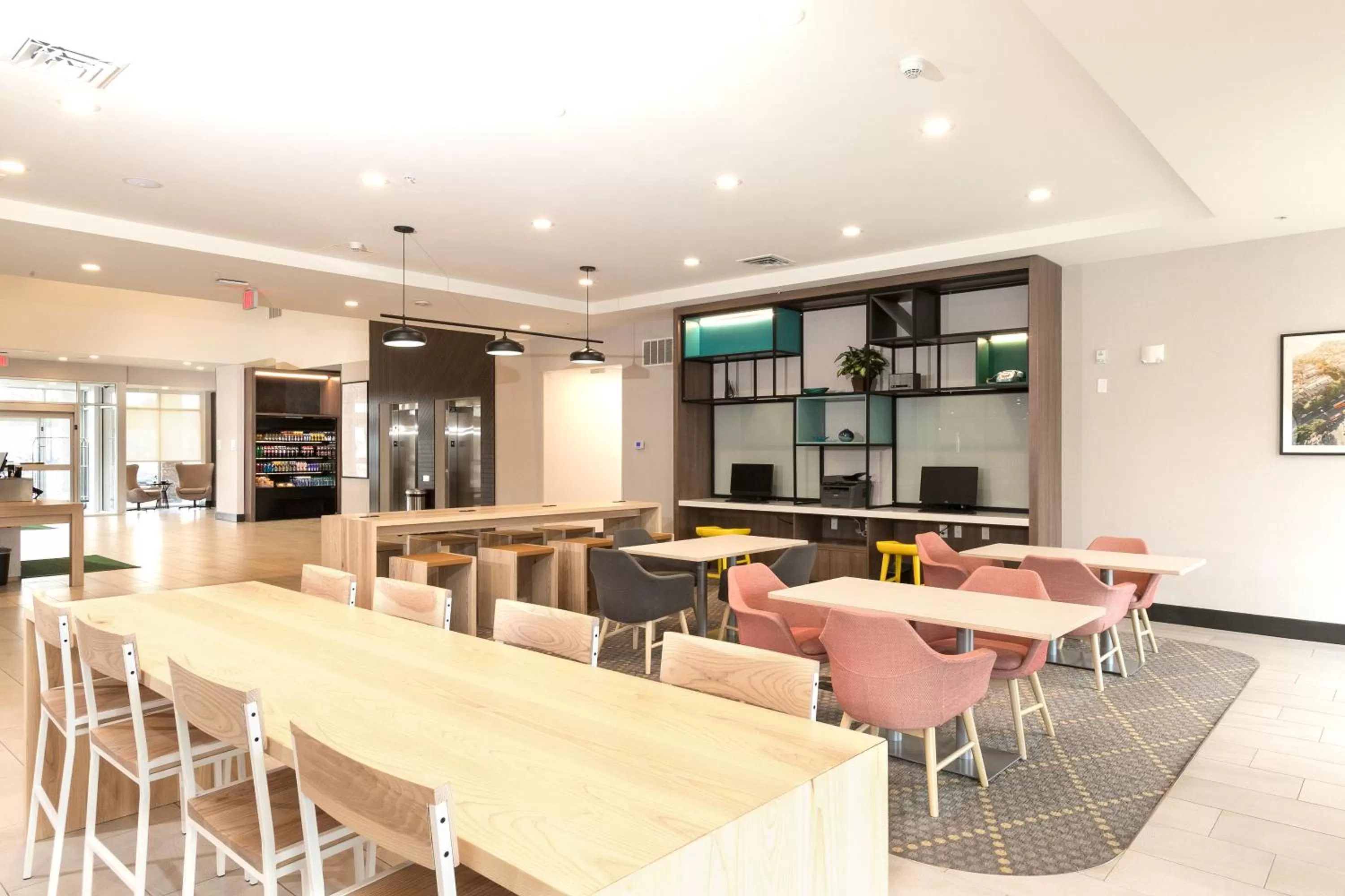 Restaurant/places to eat in Holiday Inn & Suites Detroit - Troy by IHG