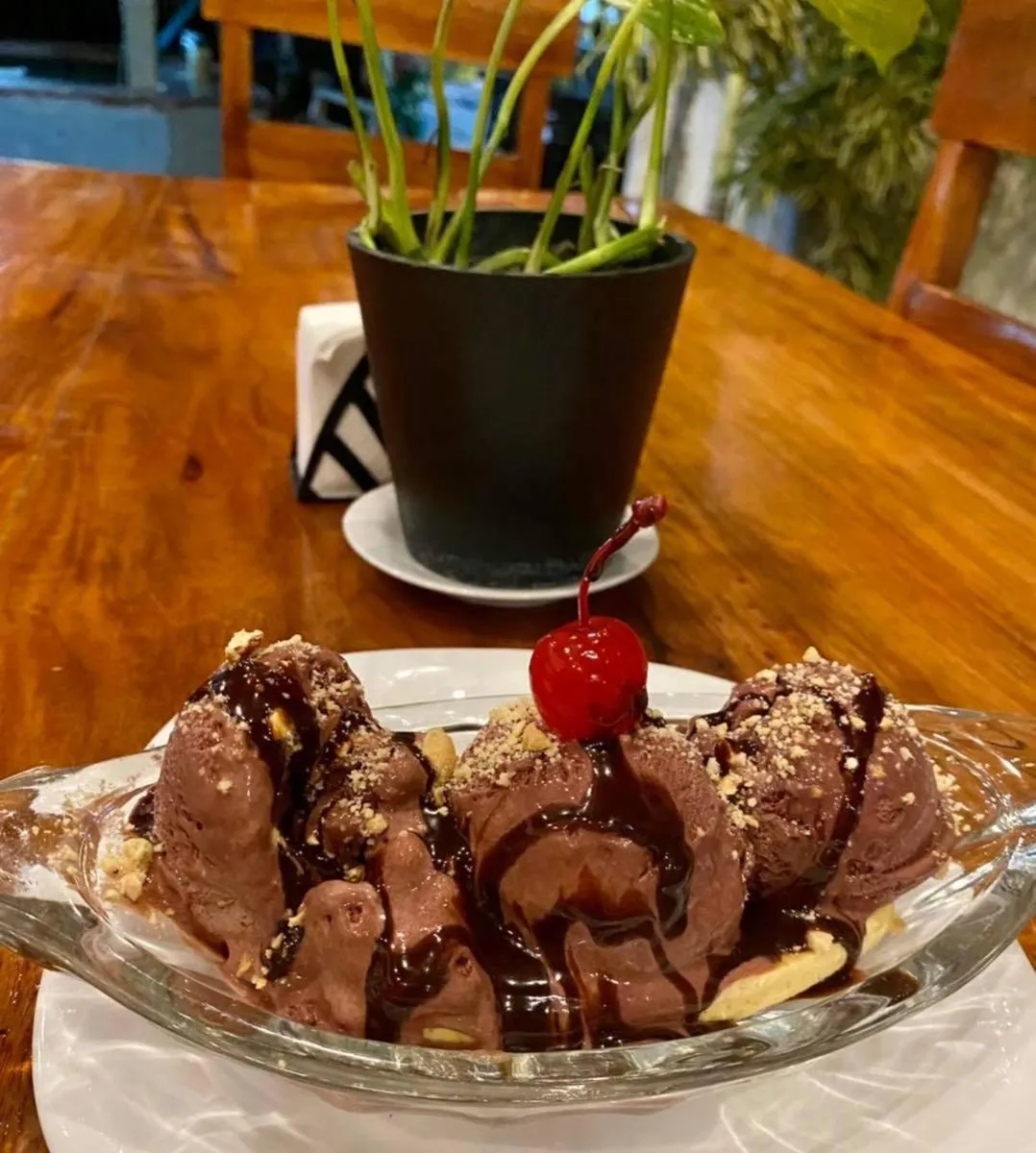 Food and drinks in Marion Roos Hotel