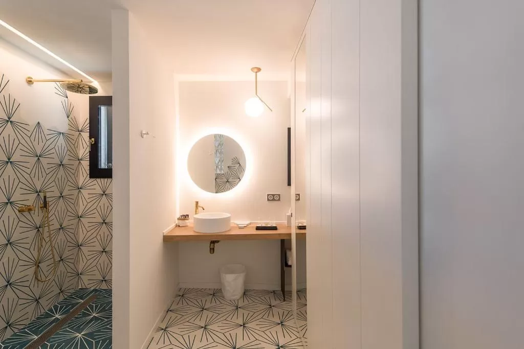 Shower in Boutique Hotel Villa Gala by Fimedhotels