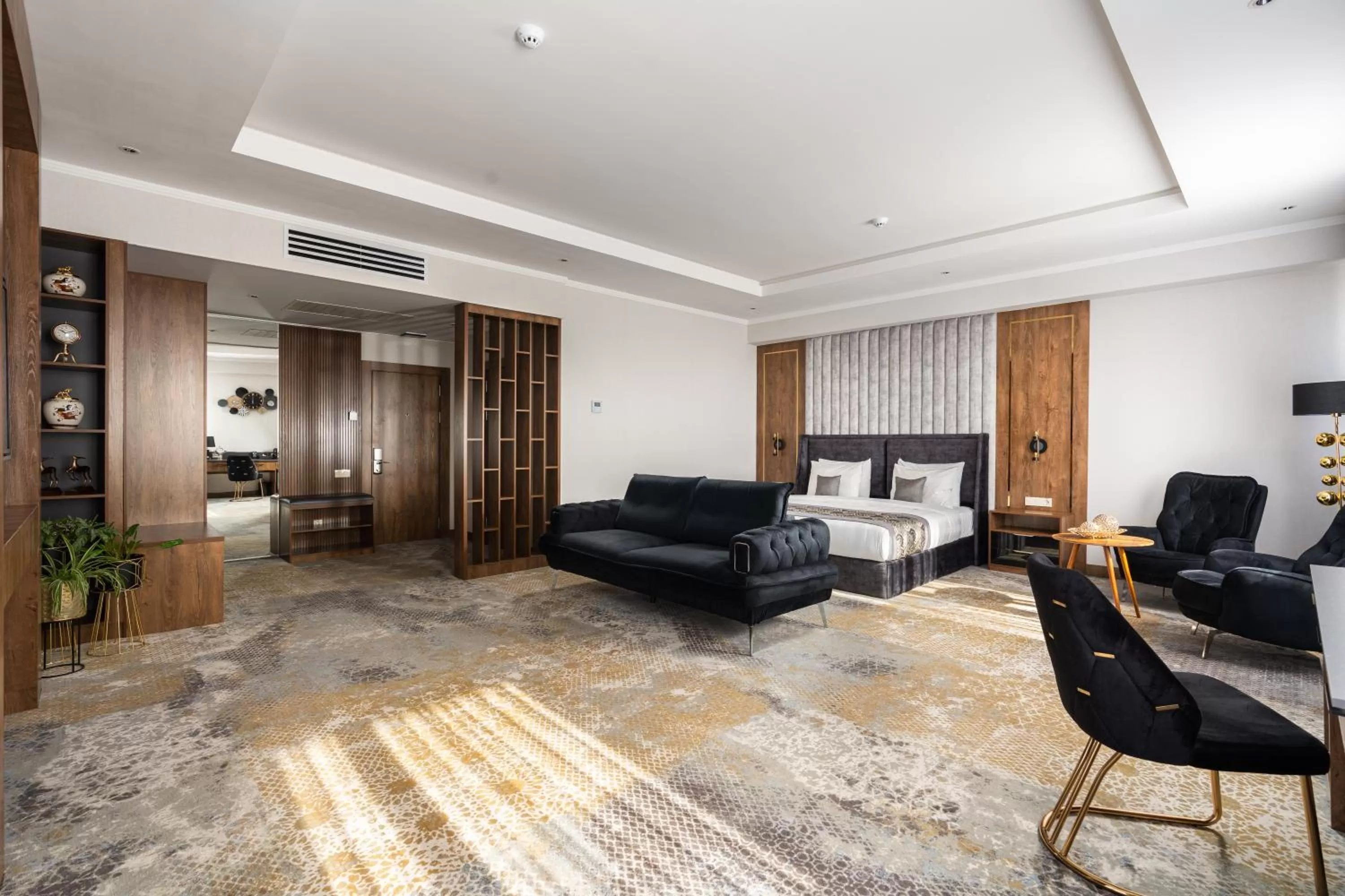 Living room in Shamsan Airport Hotel