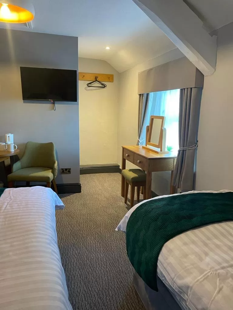 TV/Entertainment Center in Black Bull Hotel