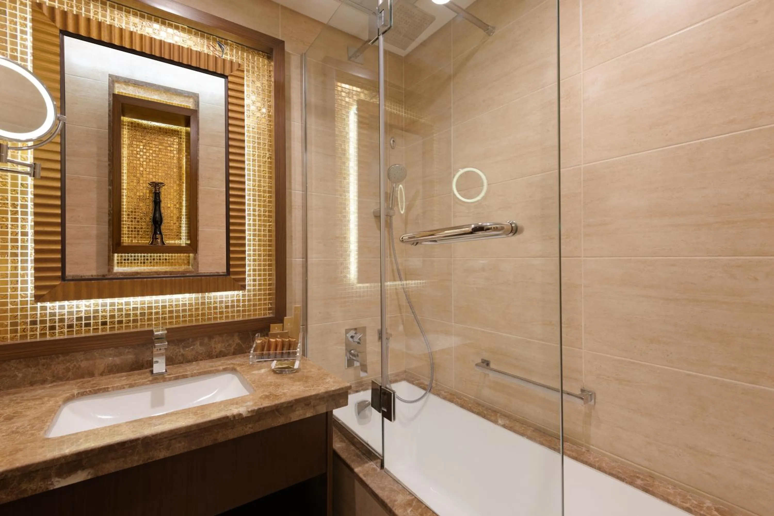 Bathroom in Landmark Premier Hotel