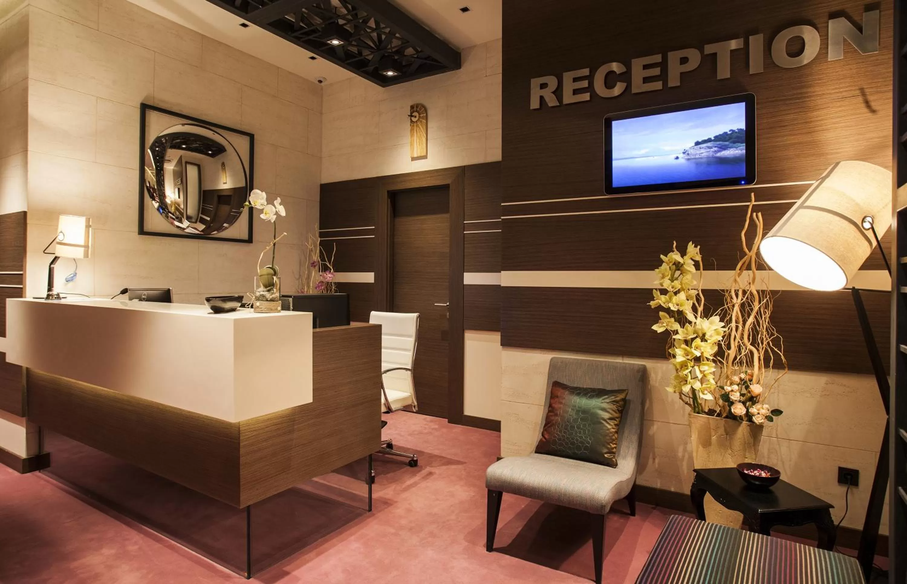 Lobby or reception in Atera Business Suites