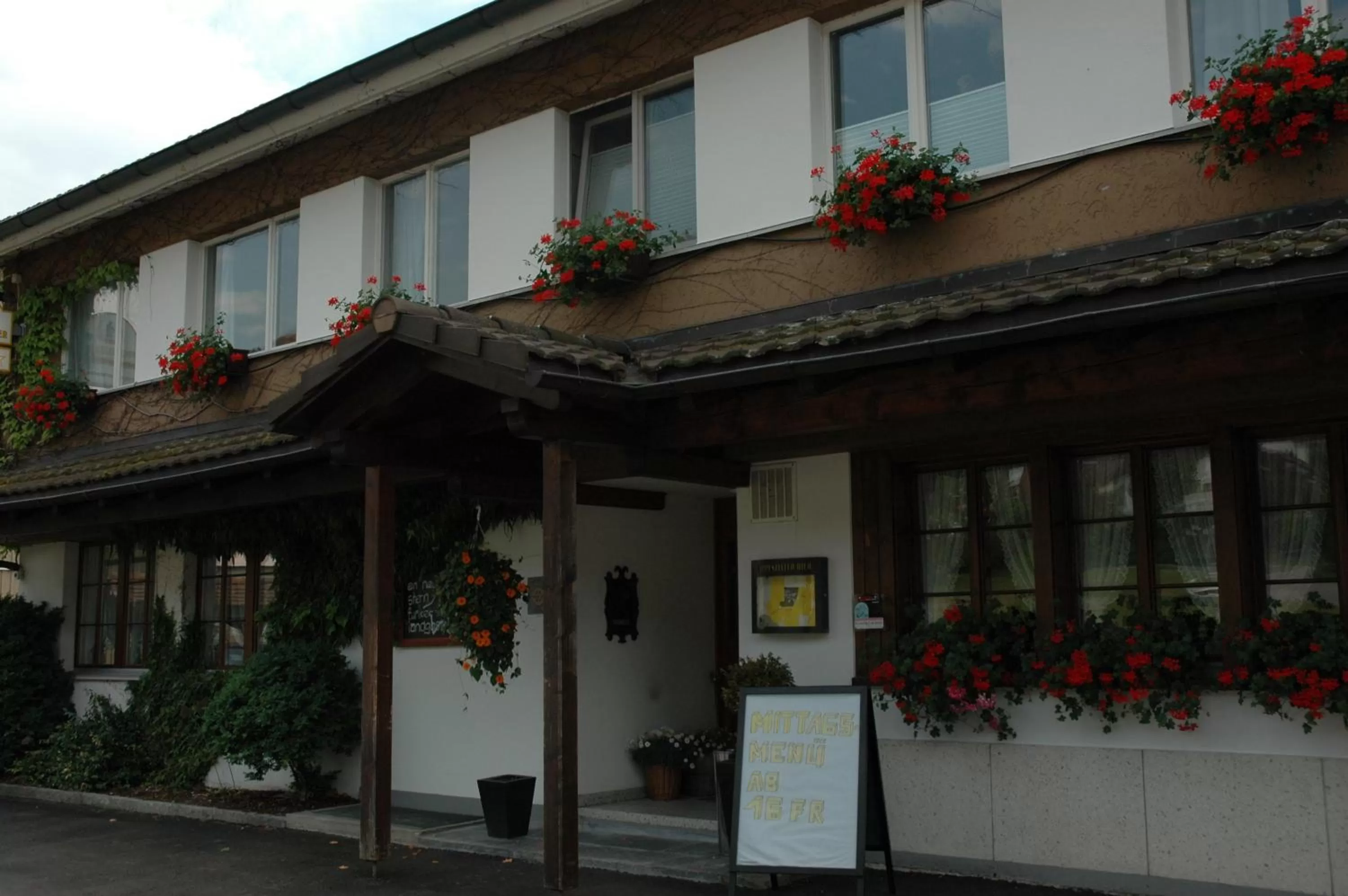 Facade/entrance in Landgasthof Sternen