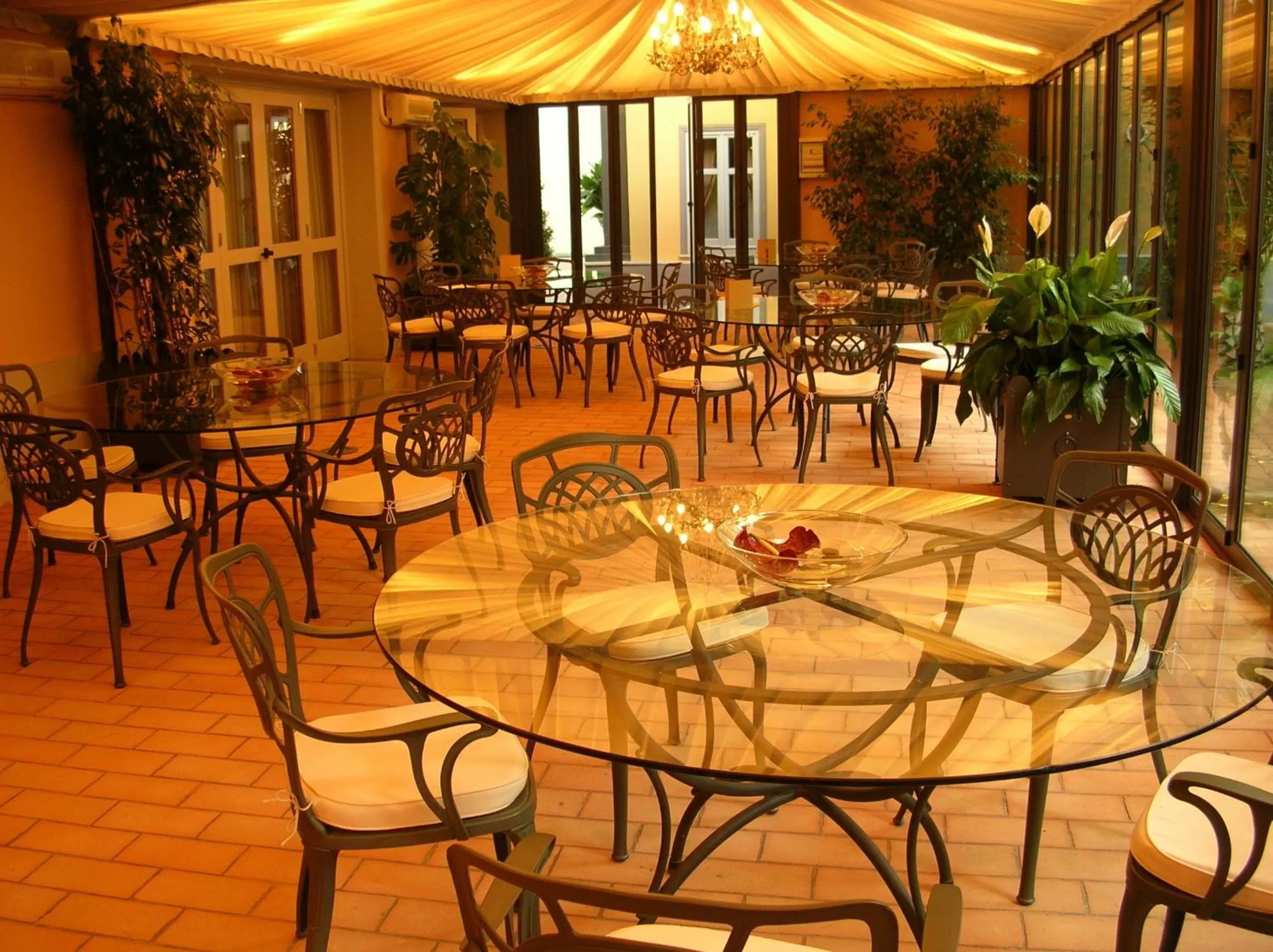 Restaurant/places to eat in Hotel Villa Traiano