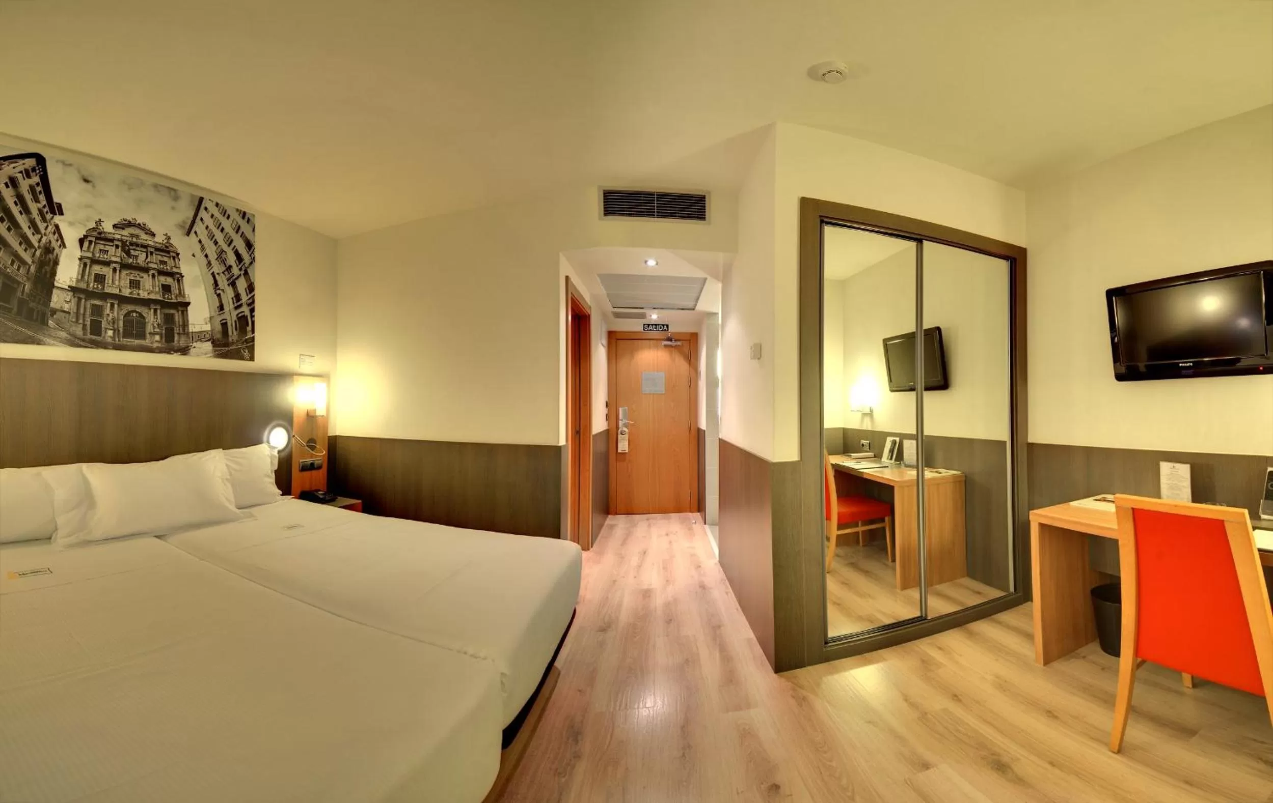 Bedroom, Bed in Maisonnave