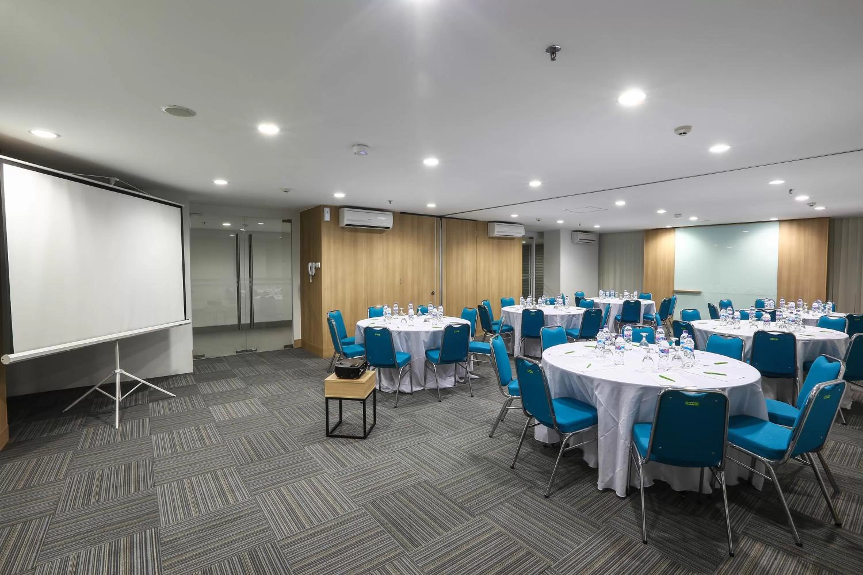 Banquet/Function facilities in Hotel Citradream Bintaro