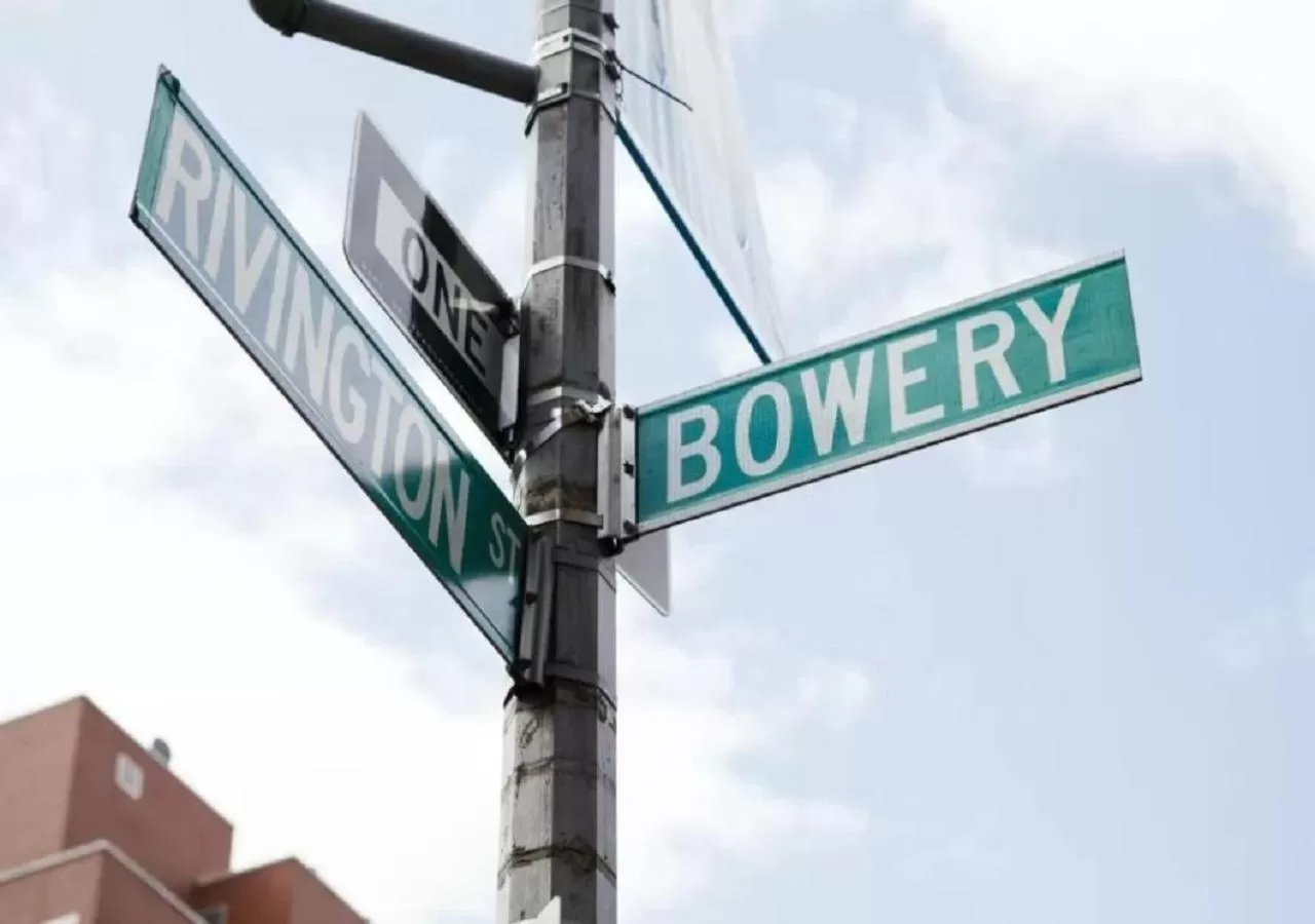 Quiet street view in Solita Soho Hotel