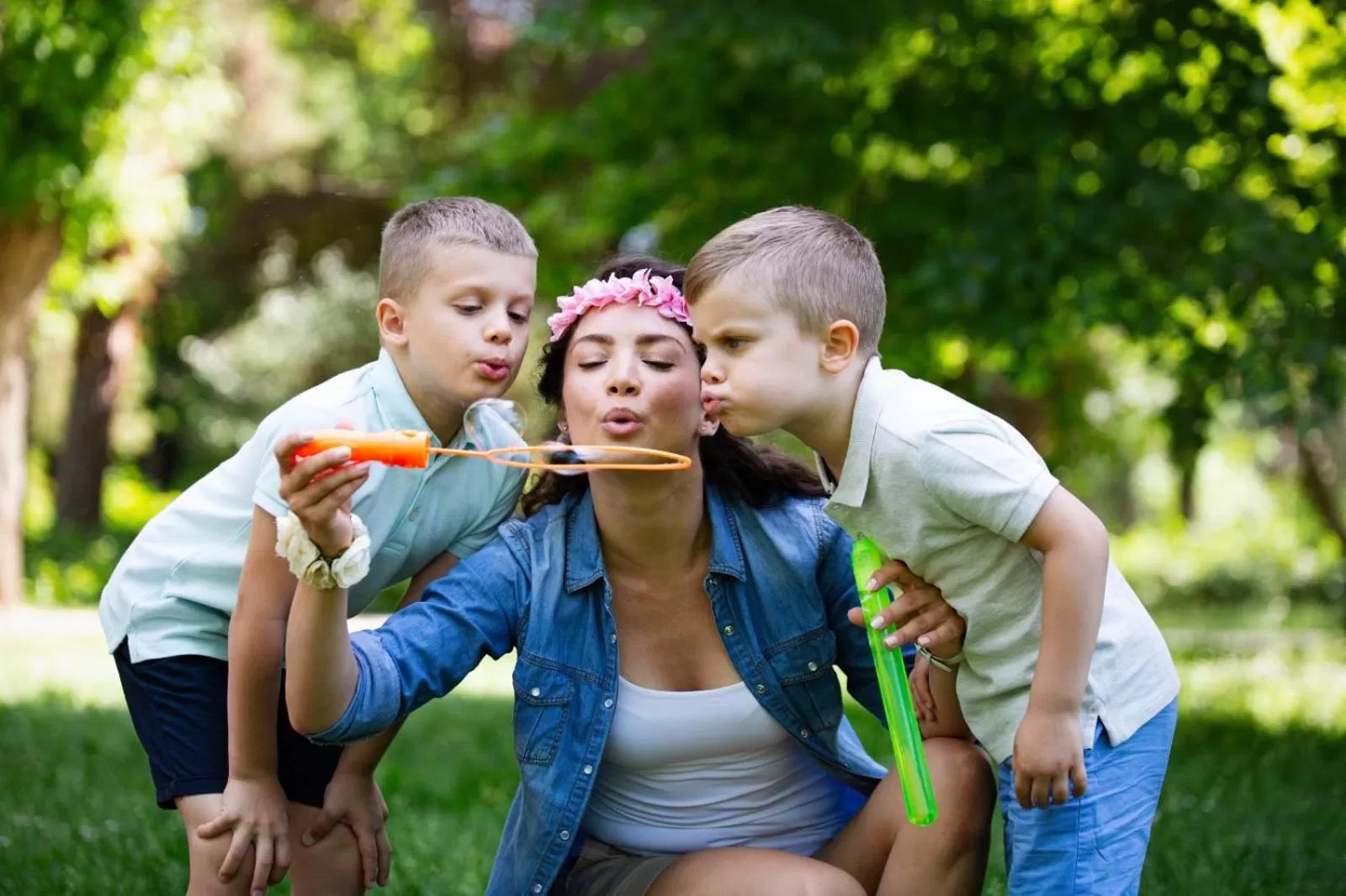 children in TinyParks Cast Away