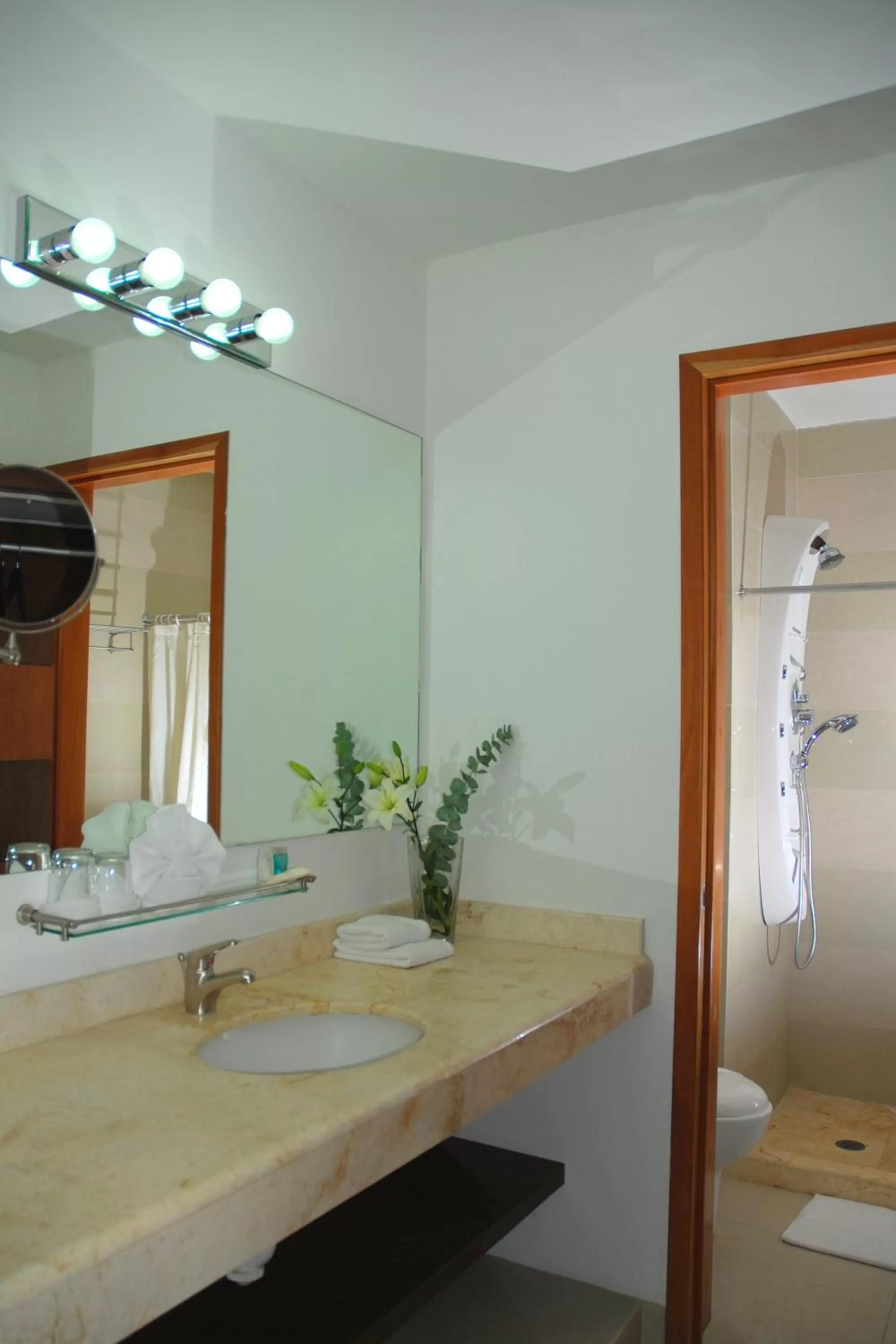 Deluxe Bay view with Double beds in Hotel Bahia Chac Chi