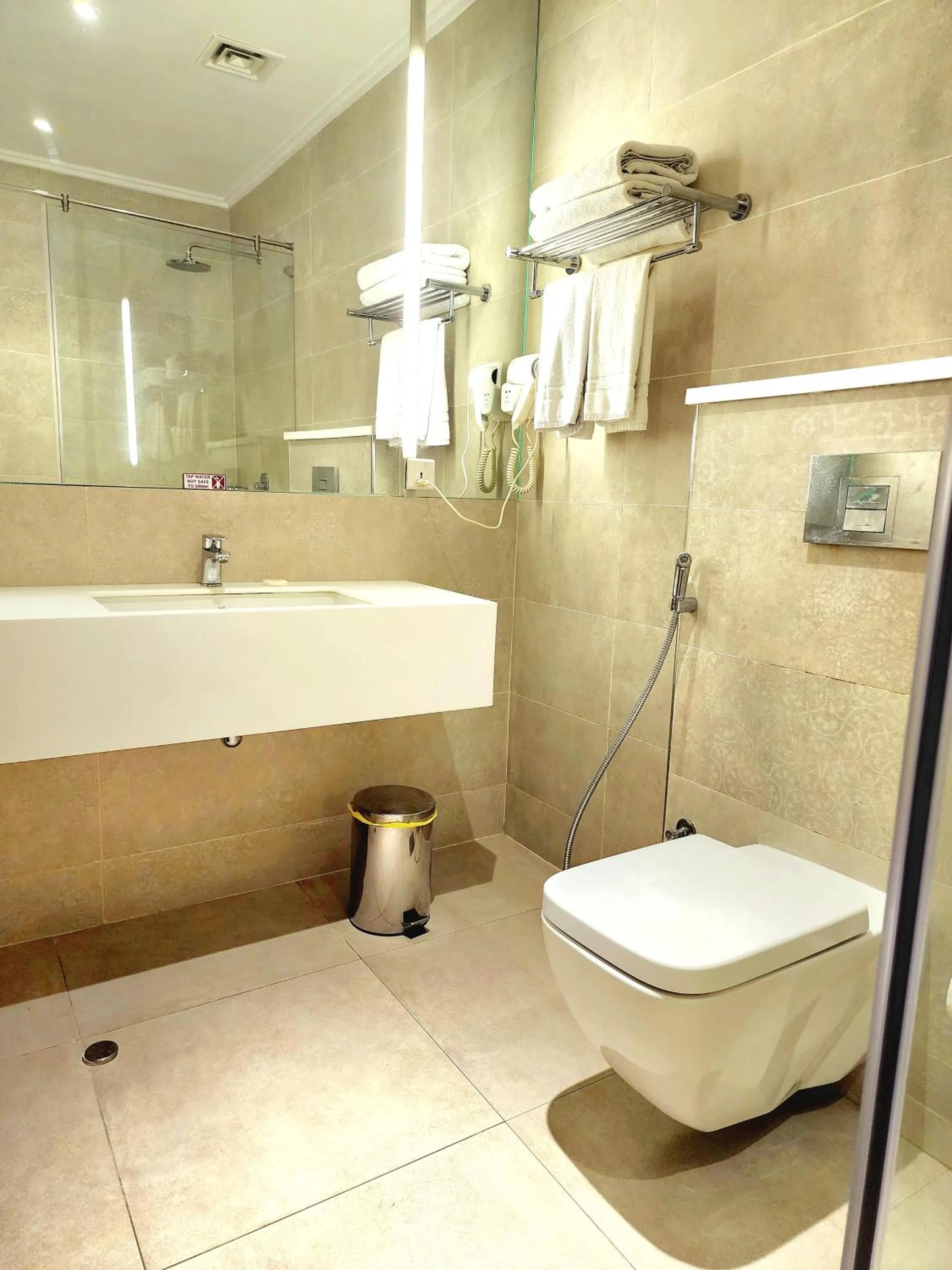 Shower in Best Western Premier Hotel Gulberg Lahore