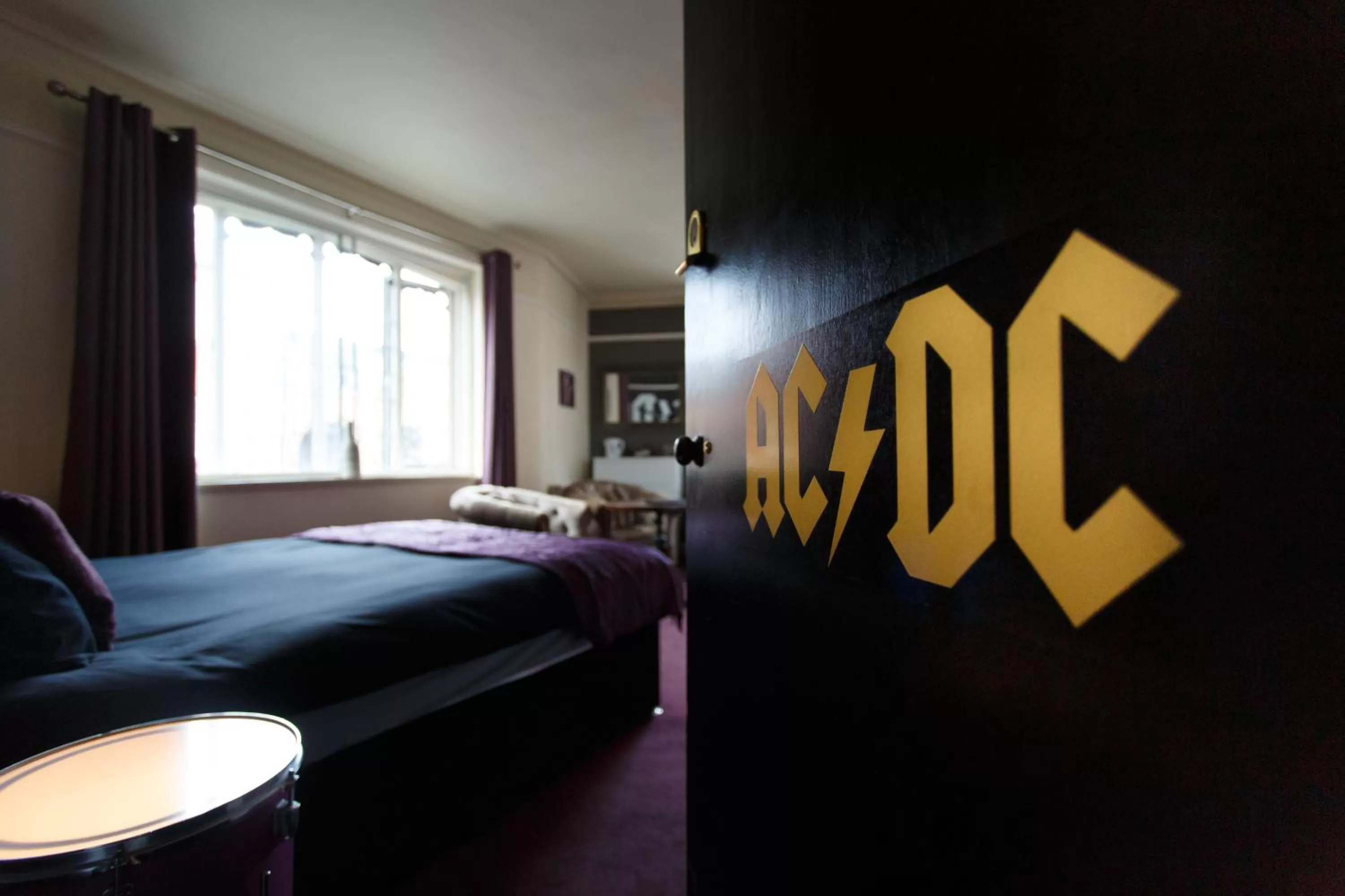 Bed in The Saddle Inn